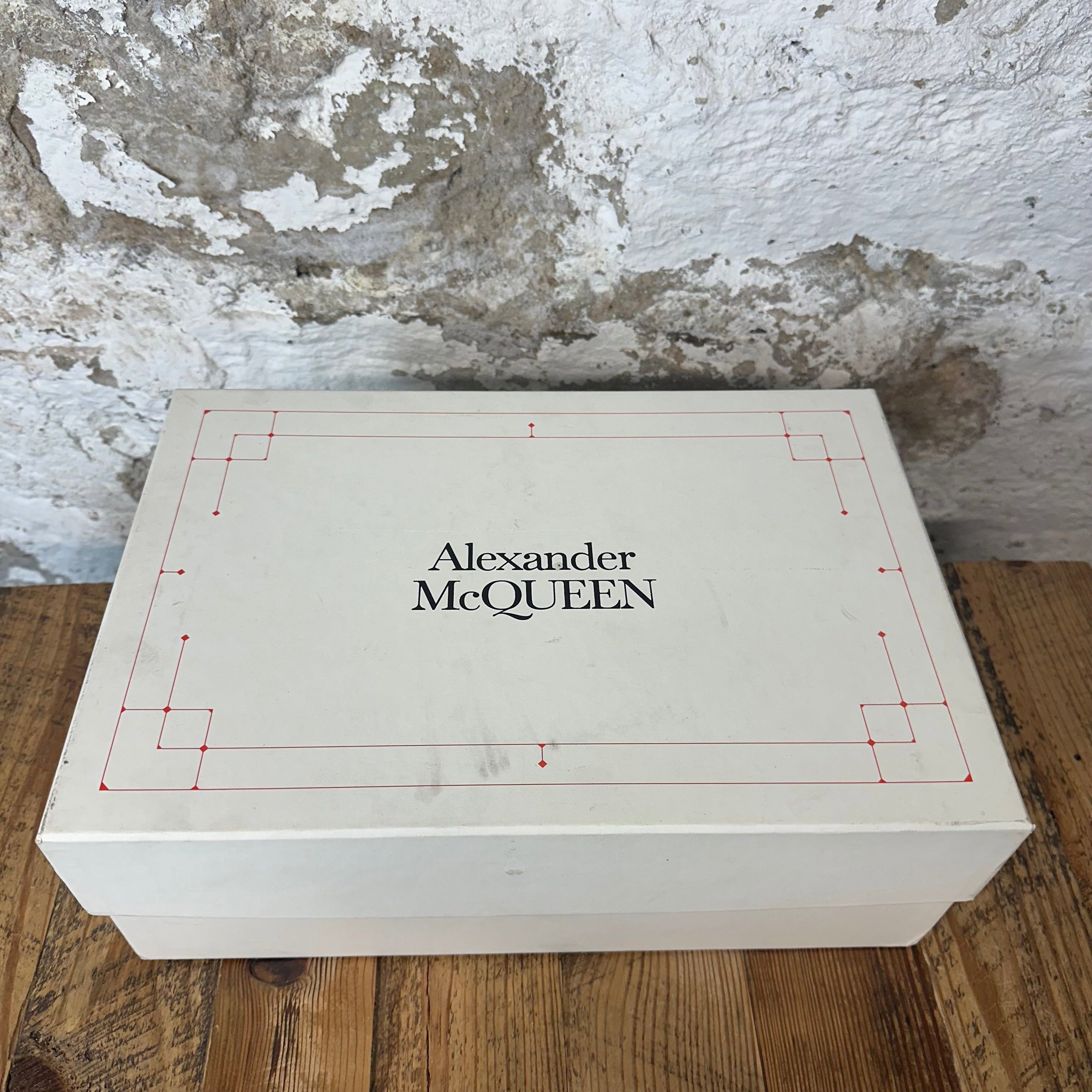 Alexander McQueen Alexander Mcqueen Red Tab White Court Sneaker Sz 5.5 (37.5) Size US 5.5 / EU 38 - 8 Thumbnail