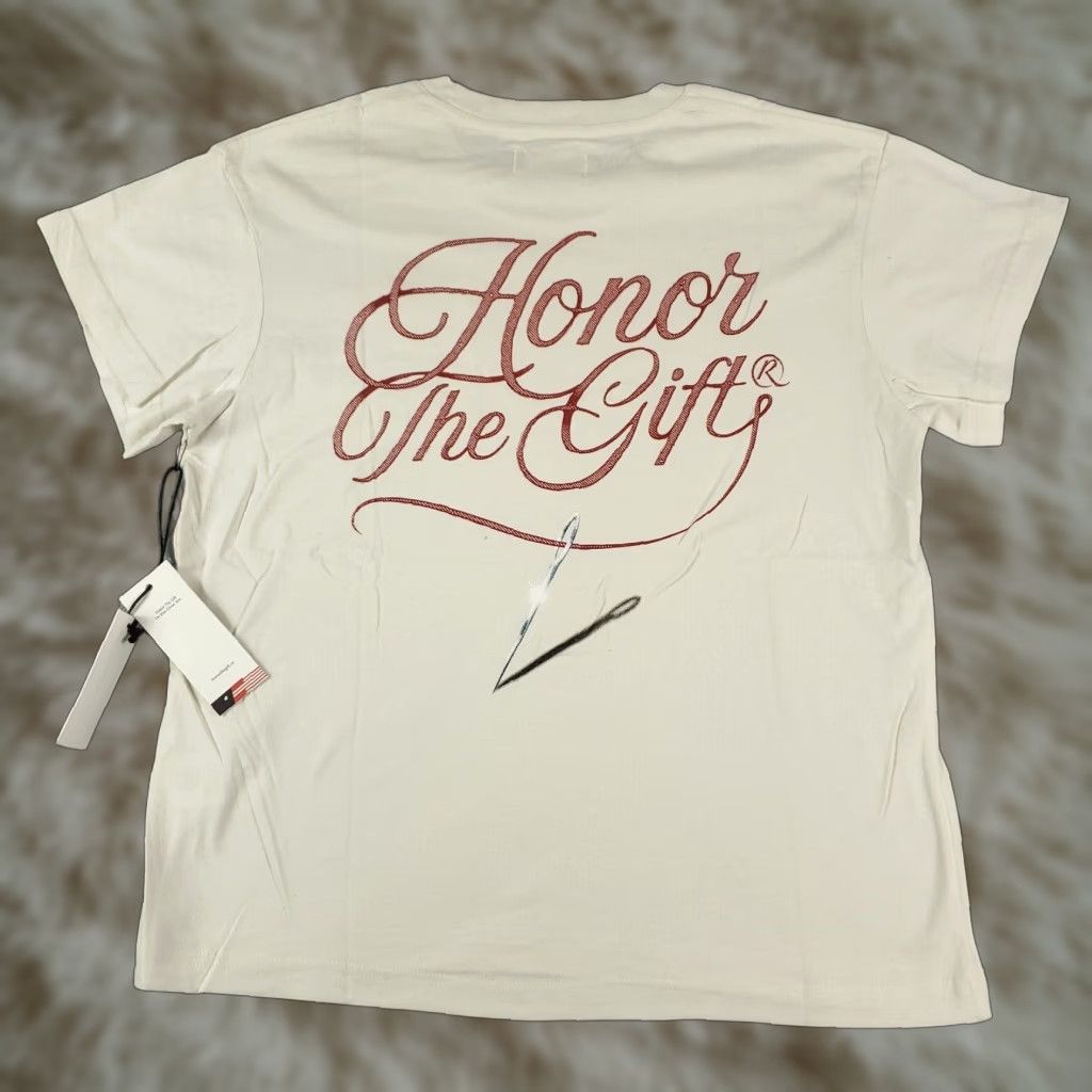 Honor the Gift VINTAGE Honor The Gift Men's T-Shirt Small Short Sleeve Graphic Cotton Beige Classic Modern Summer Size US S / EU 44-46 / 1 - 1 Thumbnail
