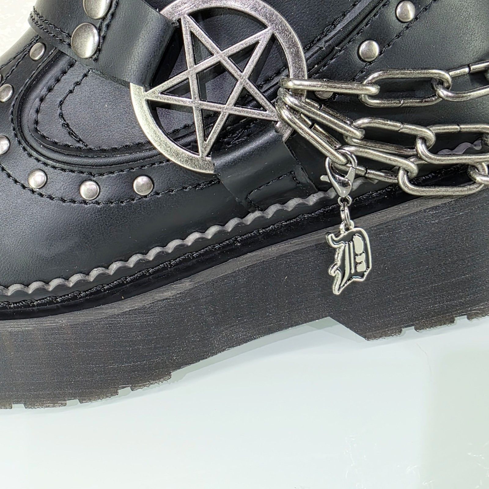Other Rebel Goth Punk Engineer Western Mid Calf Boots Skull Chains Size US 7 / IT 37 - 6 Thumbnail