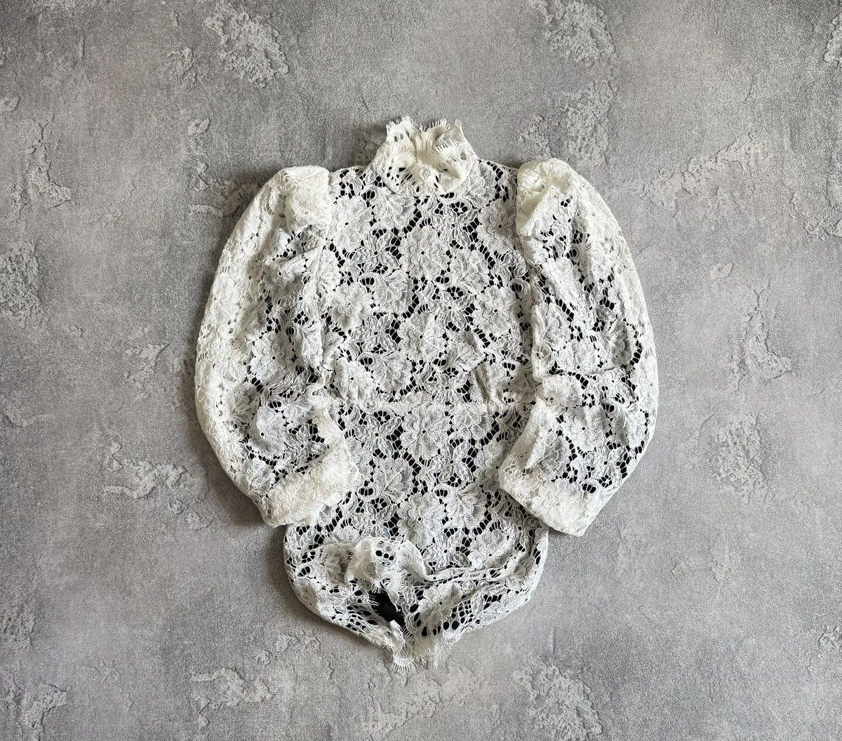 Sandro Sandro 36 white lace mini dress 👗 puff long sleeve Size XS / US 0-2 / IT 36-38 - 1 Thumbnail