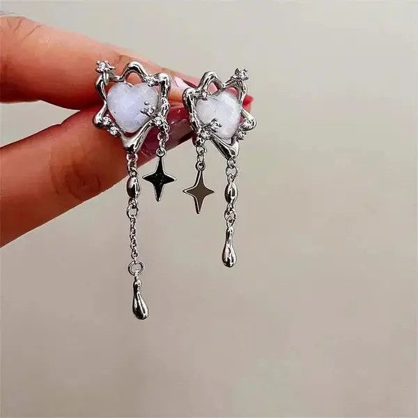 Japanese Brand × Vintage Ladies Tassel Earrings Moonstone Love Romantic Size ONE SIZE - 2 Thumbnail