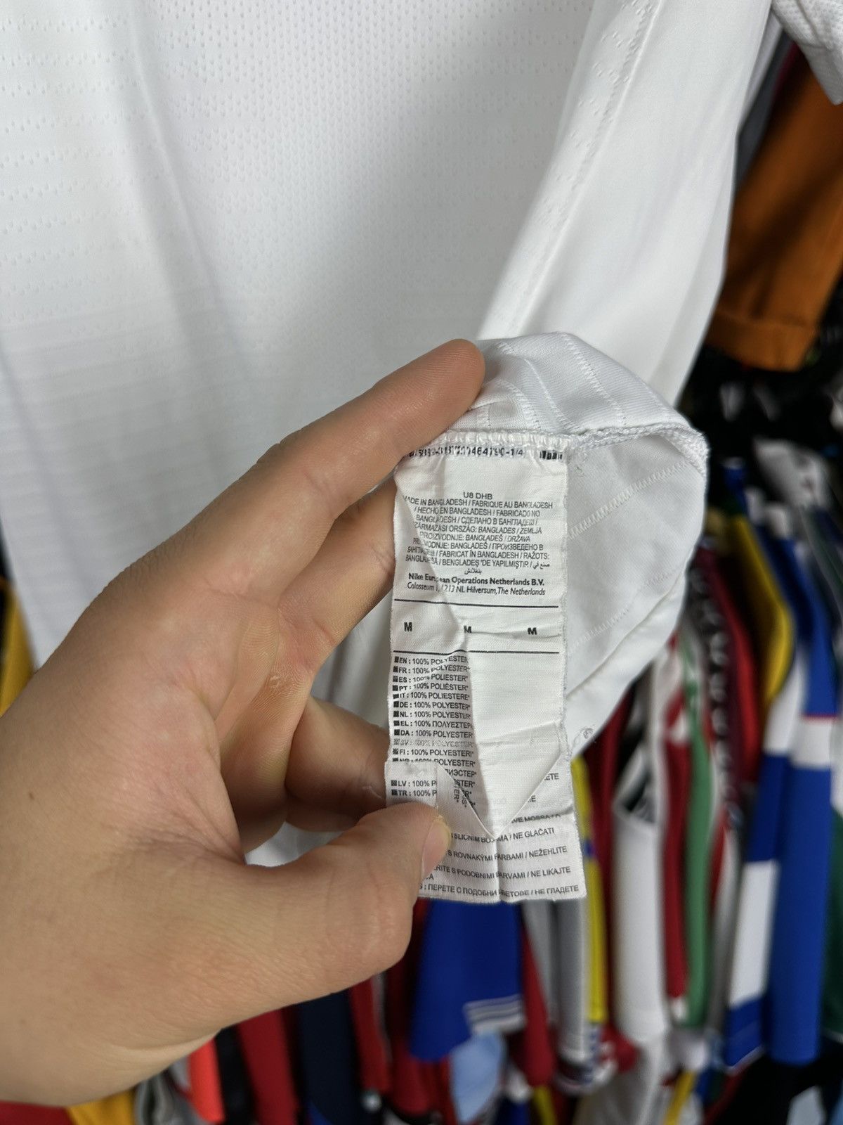 Nike ENGLAND NATIONAL TEAM 2018/19 FOOTBALL SHIRT JERSEY NIKE Size US M / EU 48-50 / 2 - 9 Thumbnail