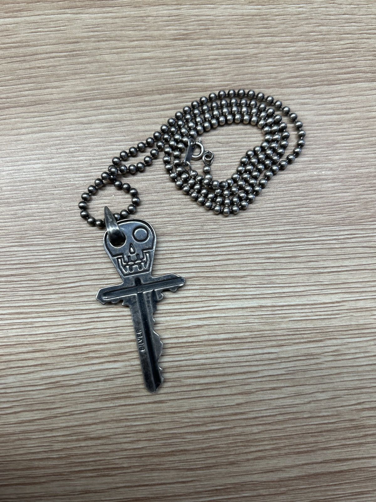 Undercover Undercover Undercover undercoverism silver skull key cross Size ONE SIZE - 6 Thumbnail