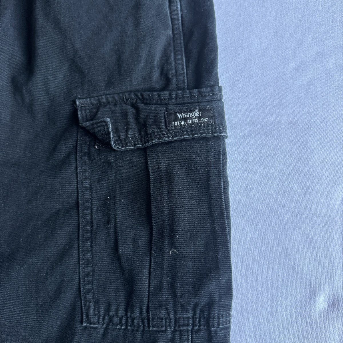 Wrangler Vintage Wrangler Black Fleece Lined Cargo Pants Size US 30 / EU 46 - 3 Thumbnail