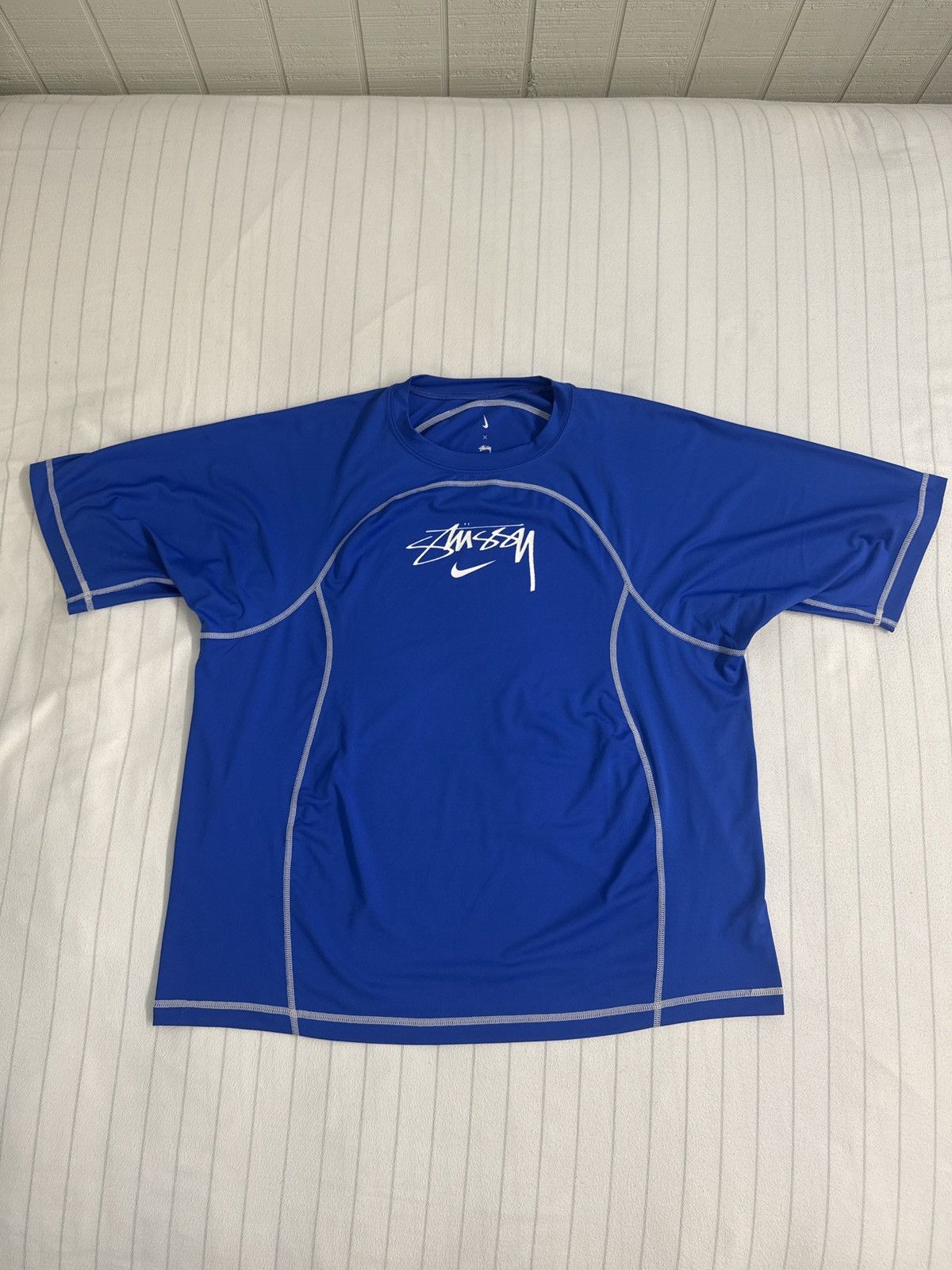 Nike × Stussy Stussy Nike UV Crew Hyper Royal Size Medium Size US M / EU 48-50 / 2 - 3 Thumbnail
