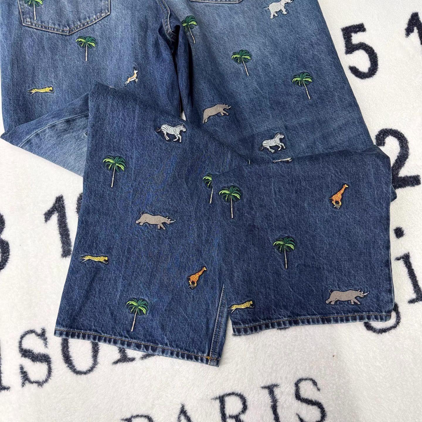 Louis Vuitton LV All-Over Print Animal Embroidered Jeans Q10 Size US 38 / EU 54 - 3 Thumbnail
