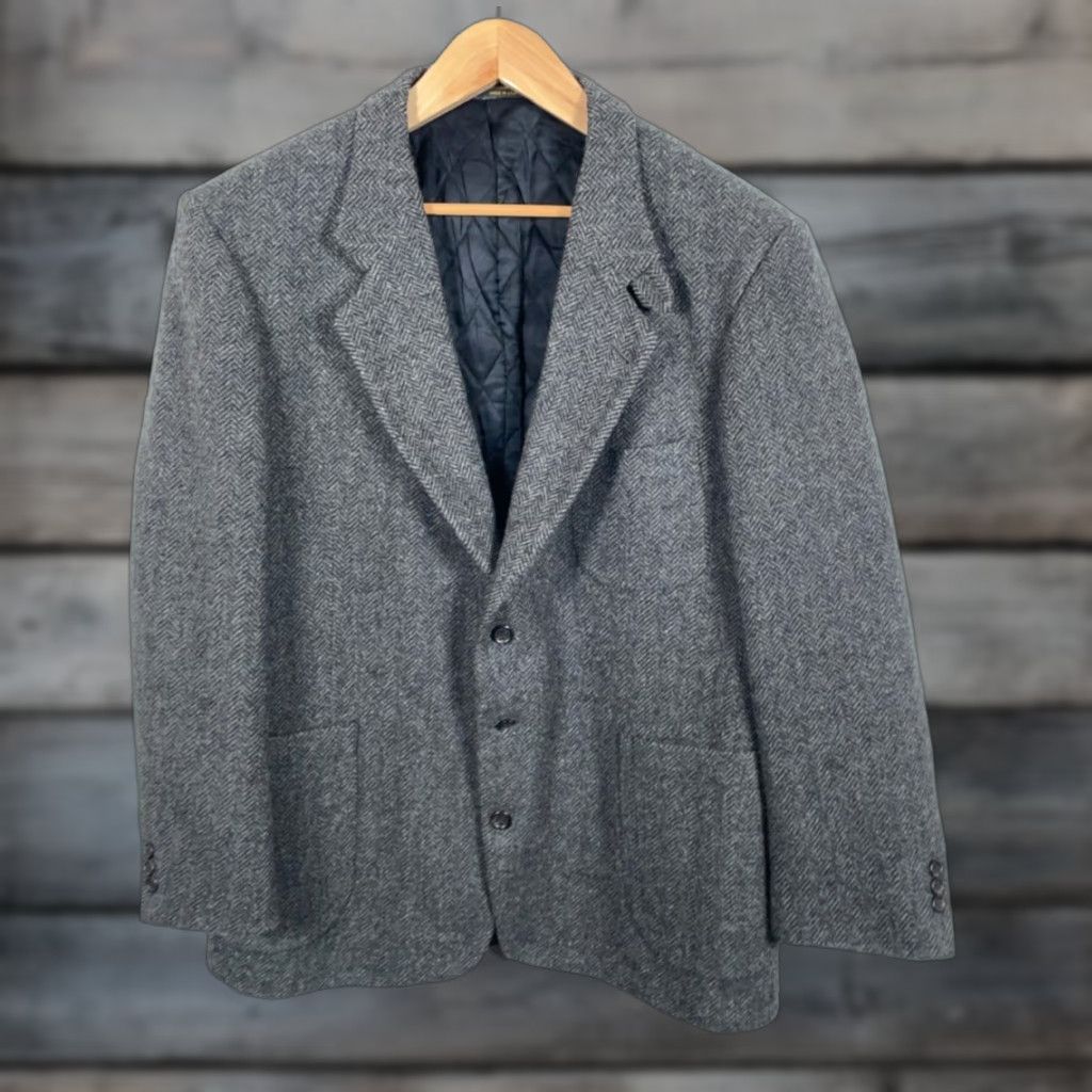 Vintage VINTAGE L.L. Bean Blazer Wool Gray 44 Regular Three-Button Notch Lapel USA Made Thinsulate Jacket Size 44R - 1 Thumbnail