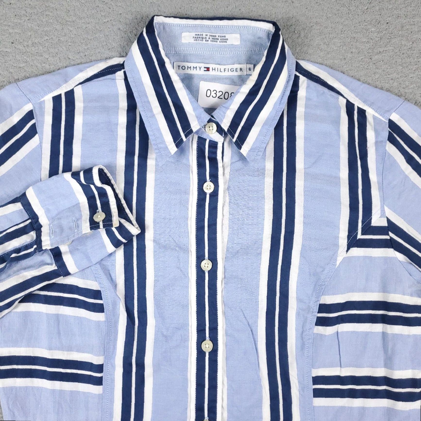 Tommy Hilfiger Tommy Hilfiger Women's Button-Up Shirt Size 6 Blue Striped Long Sleeve Casual Modern Preppy Size M / US 6-8 / IT 42-44 - 2 Thumbnail