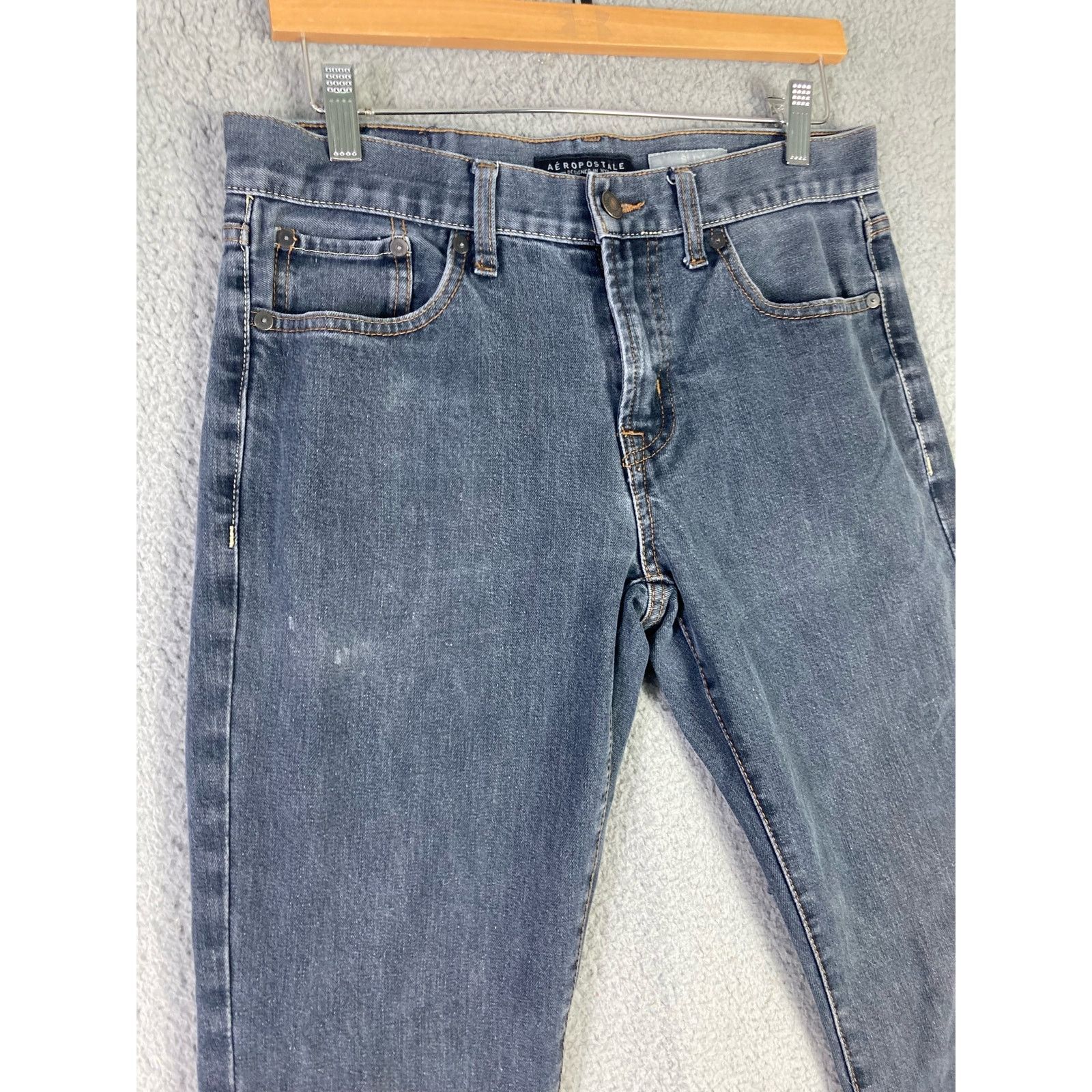 Aeropostale Aeropostale Men's Slim Straight Jeans Gray Denim Size 30x34 Size US 30 / EU 46 - 7 Thumbnail