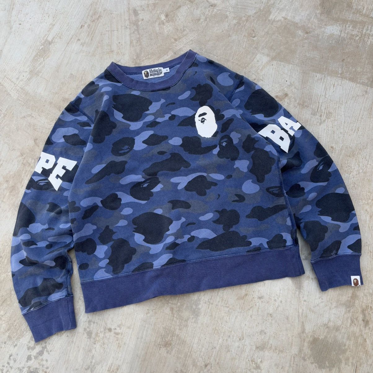 Bape Color Camo Crewneck Size US M / EU 48-50 / 2 - 1 Thumbnail