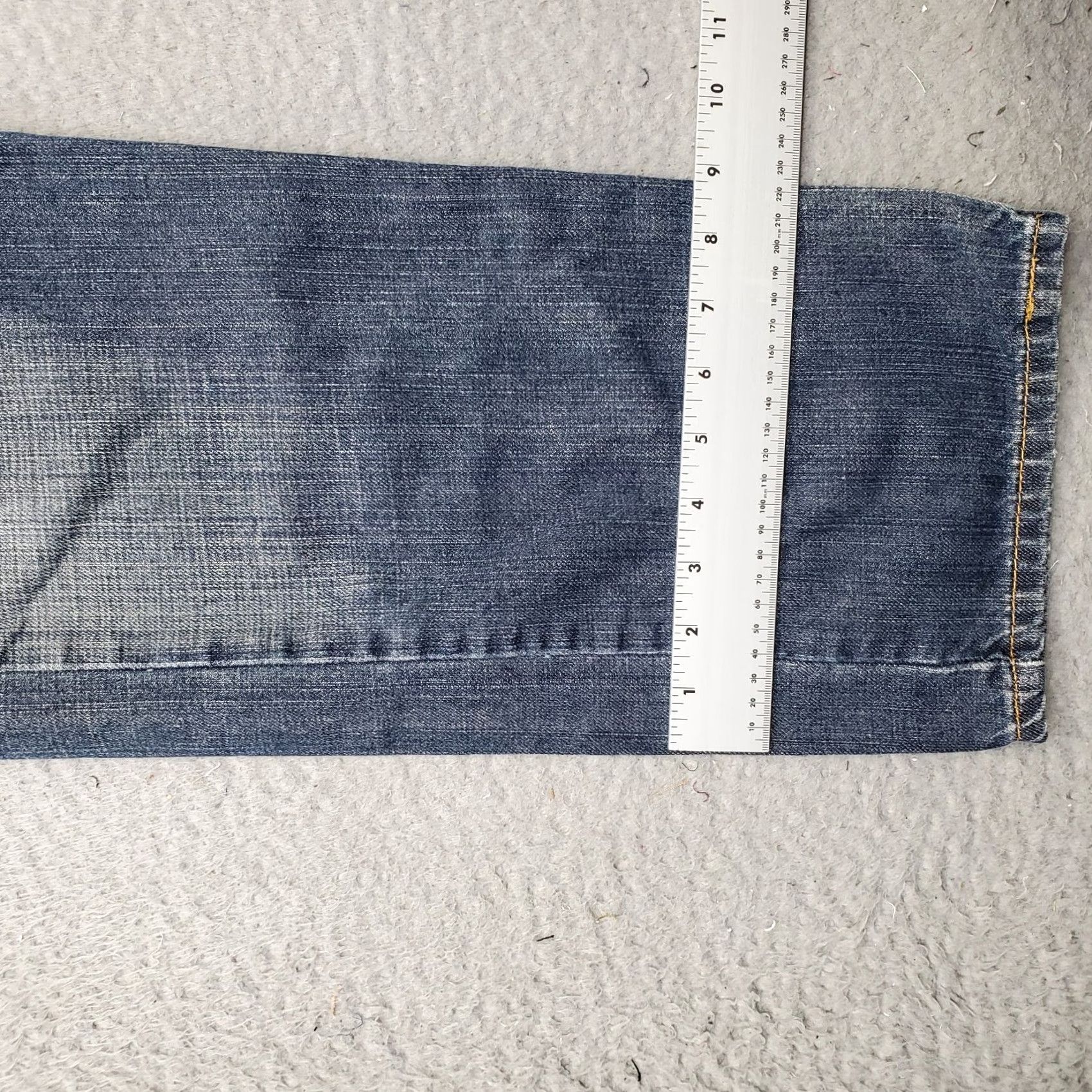 Levi's Levi's 505 Straight Leg Jeans Mens 36x30 Blue Denim Whiskered Double-Stitch Jeans Size US 36 / EU 52 - 5 Thumbnail