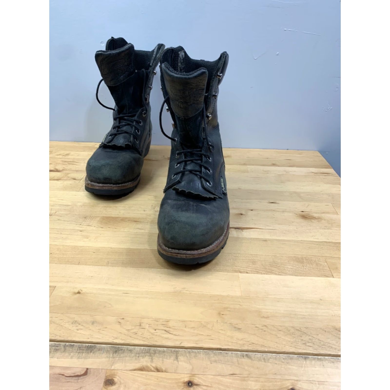 Vintage VINTAGE Wolverine Insulated Boots USA Safety Toe Oil Resistant Leather Combat Men 11.5US 10.5UK 44.5EU Black Lace Up Boots Mens Size US 11 / EU 44 - 6 Thumbnail