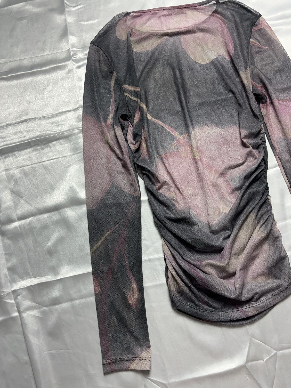 Vintage Mesh vintage floral long sleeve top Size M / US 6-8 / IT 42-44 - 10 Thumbnail