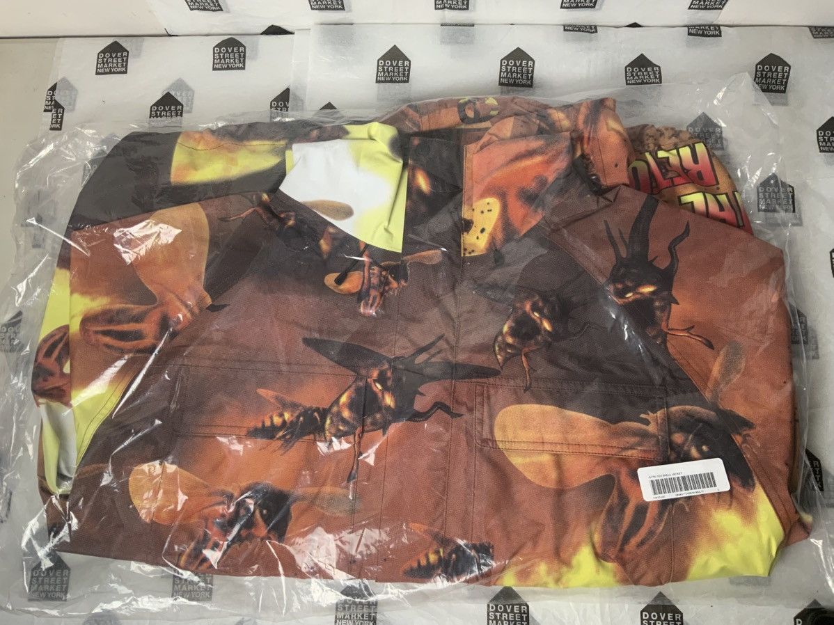 Supreme Supreme Wu-Tang GoreTex Shell Jacket- Large- DEADSTOCK Size US L / EU 52-54 / 3 - 6 Thumbnail
