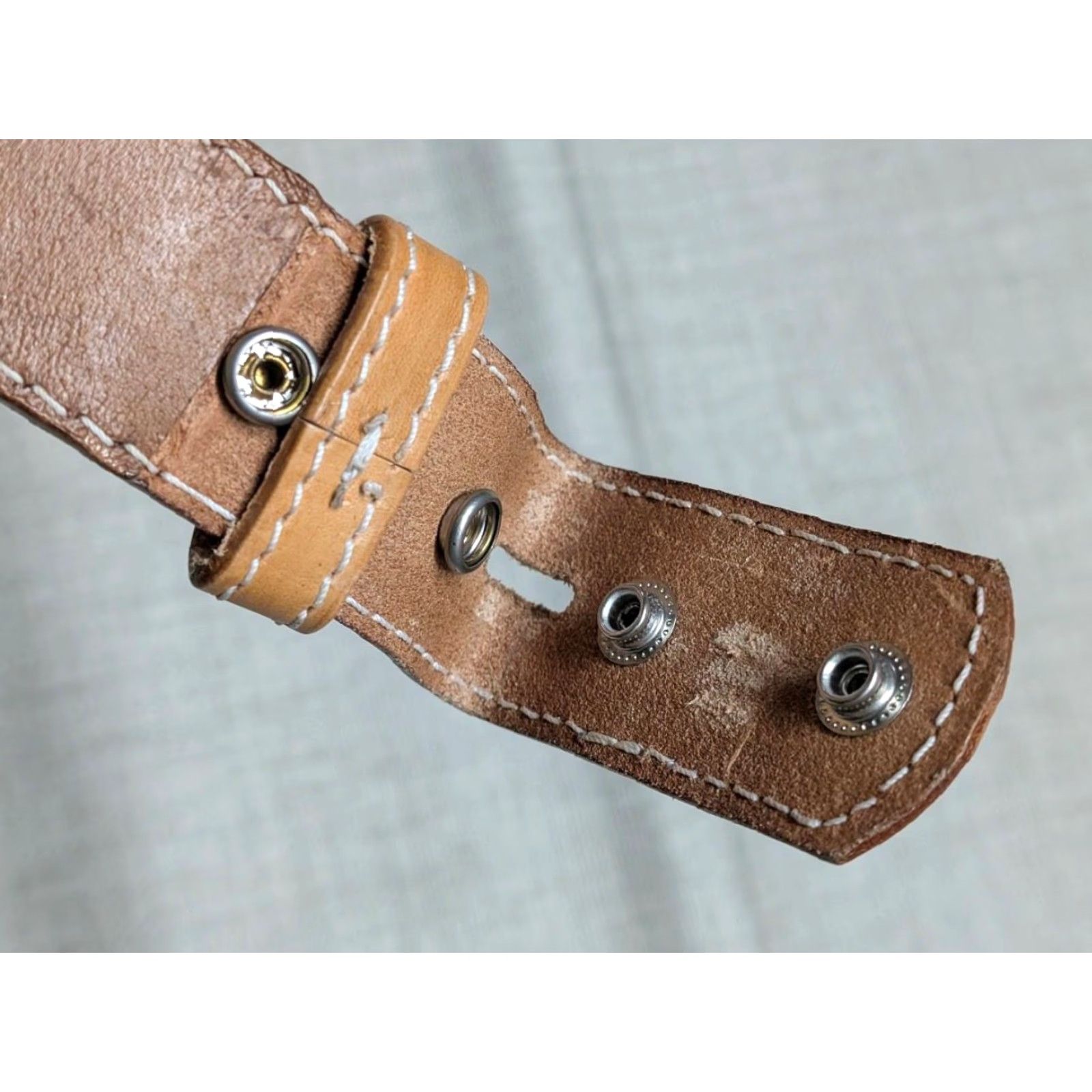Vintage VINTAGE KO Trading Western Belt Sunflower Cowhide Leather 30 Brown Floral 1-1/2" Belt Men's Vintage Western Belt 30 Brown Sunflower KO Trading Mens Size 30 - 5 Thumbnail