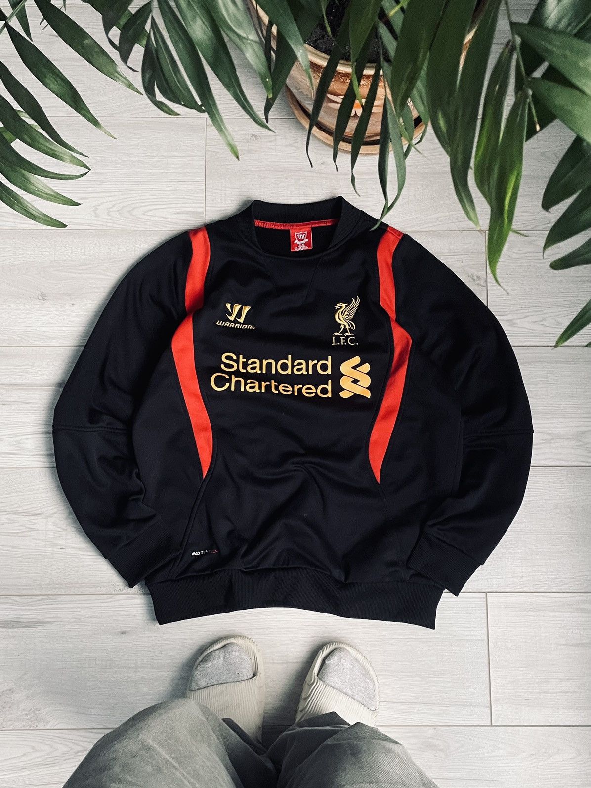 Vintage Vintage Liverpool Soccer Jersey sweatshirt warrior Size US M / EU 48-50 / 2 - 1 Thumbnail
