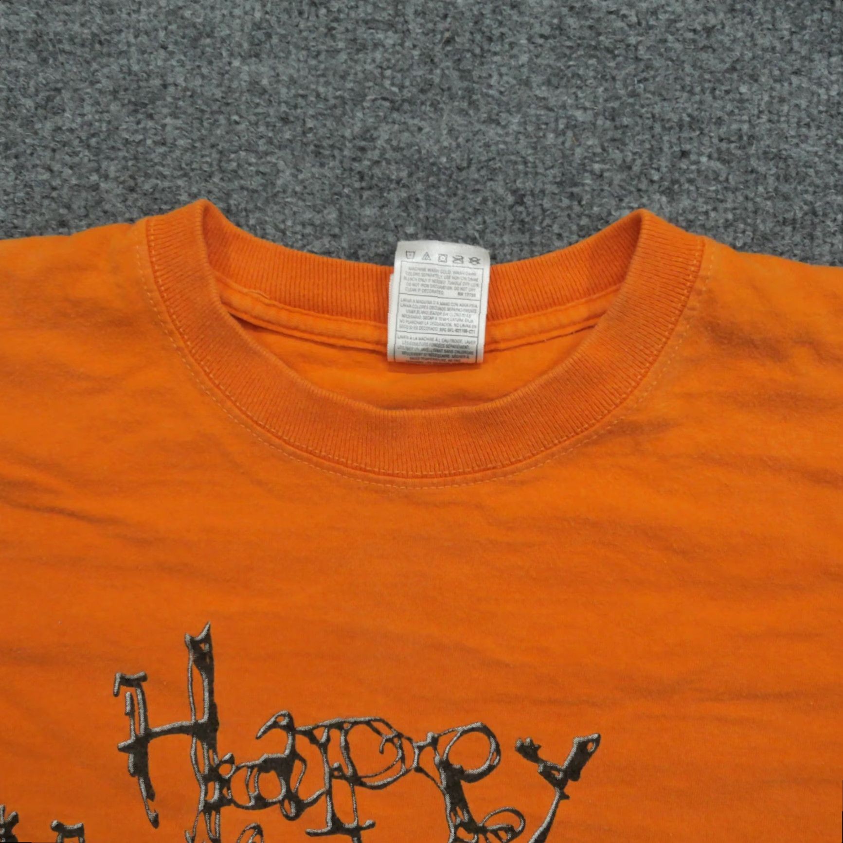 Vintage VINTAGE Halloween T Shirt Mens XL Orange Happy Script Graffiti Ameristar Y2K Size US XL / EU 56 / 4 - 4 Thumbnail