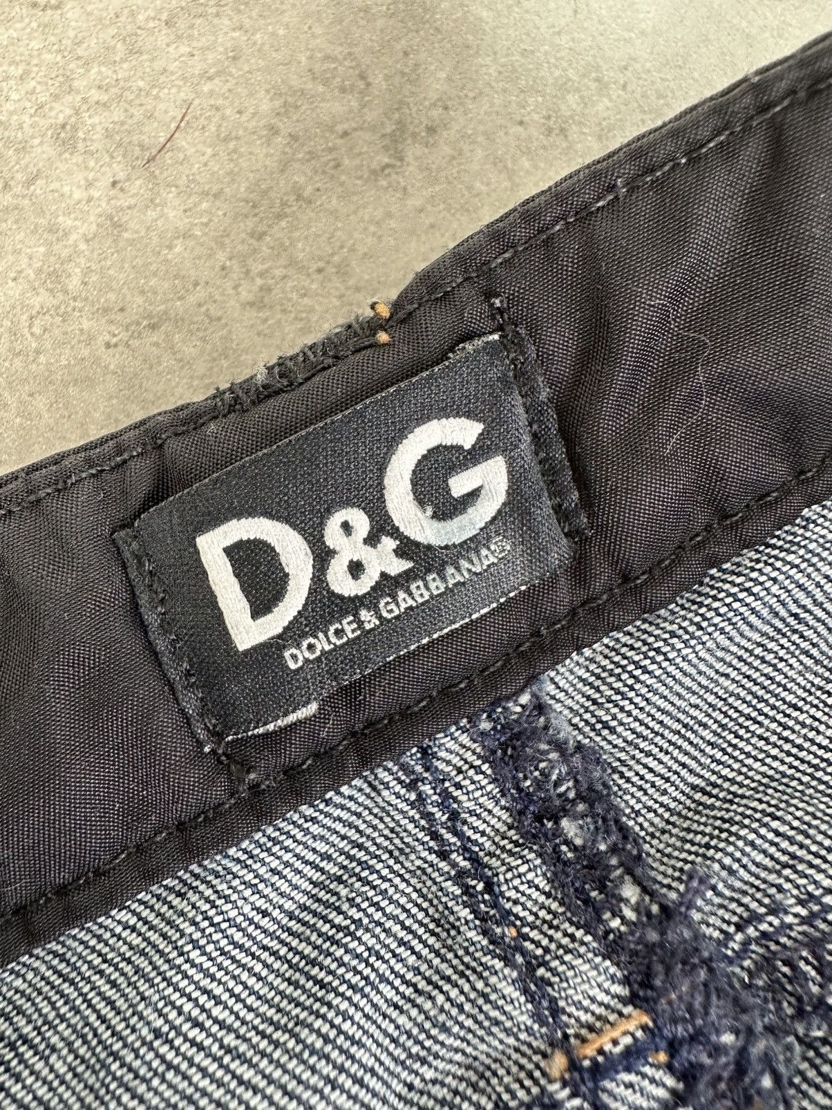 Dolce & Gabbana Dolce & Gabbana Midi Skirt Size 30" / US 8 / IT 44 - 2 Thumbnail