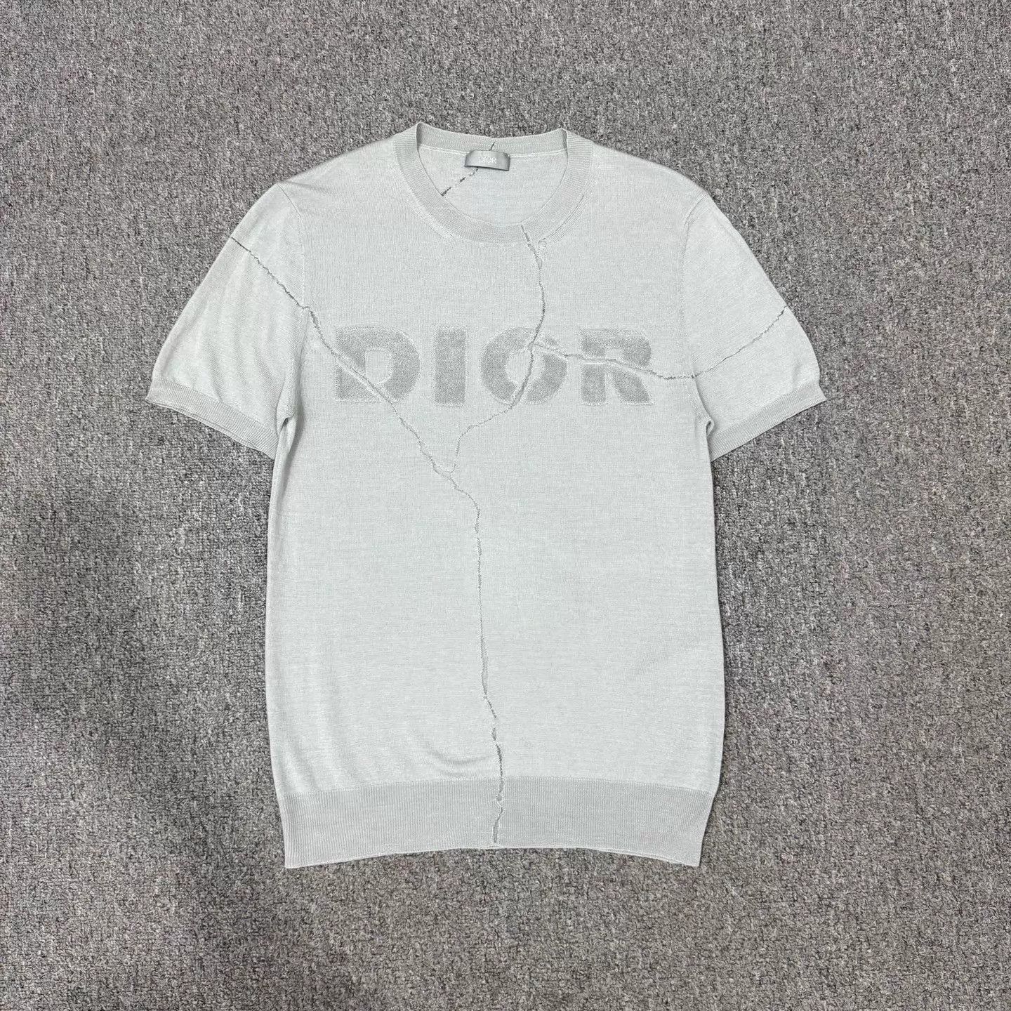 Dior Dior Embossed Logo Cashmere Knit Short S 99New Size S / US 4 / IT 40 - 1 Thumbnail