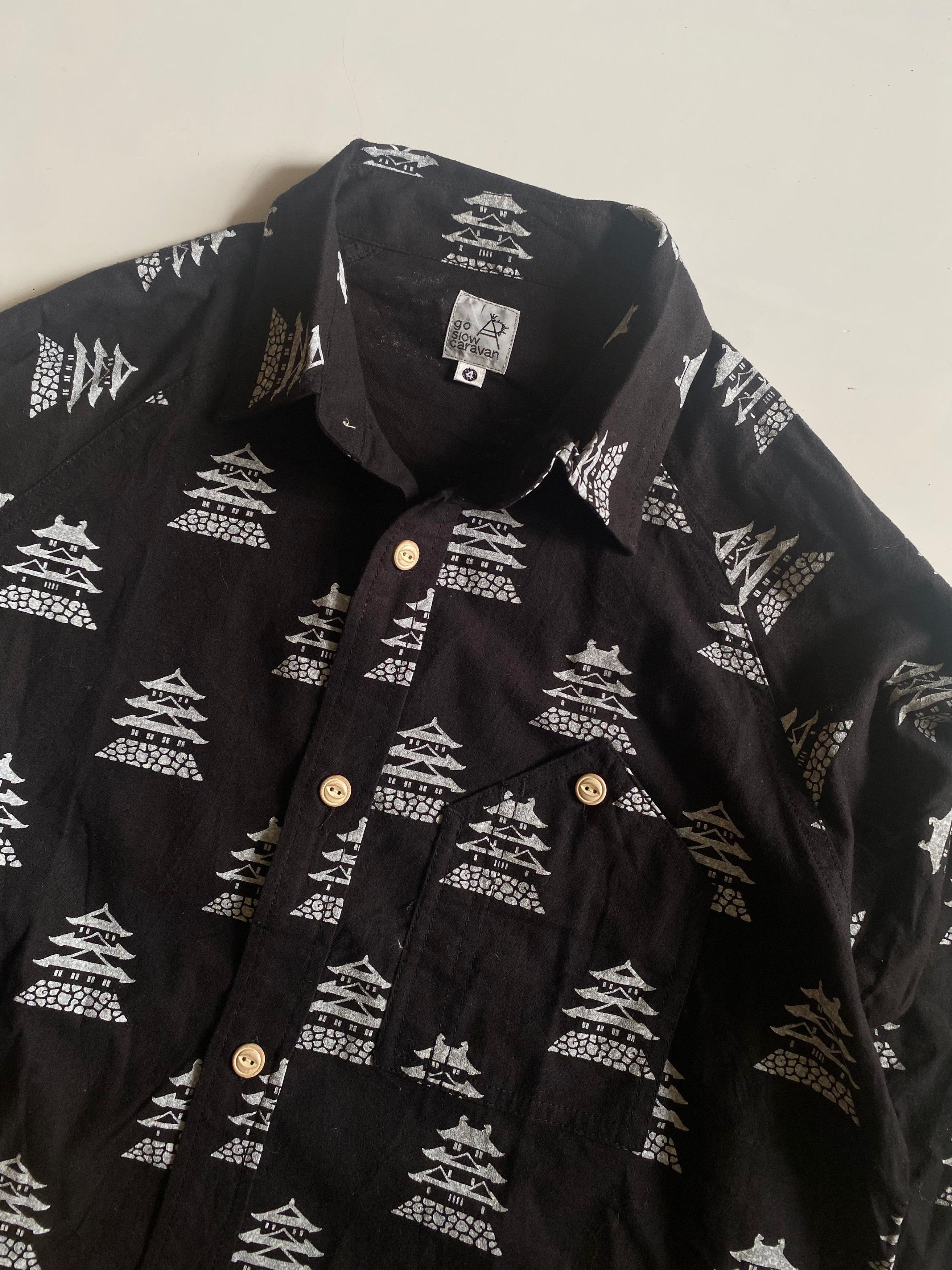 Issey Miyake Japanese go slow caravan temple shirt Size US M / EU 48-50 / 2 - 5 Thumbnail