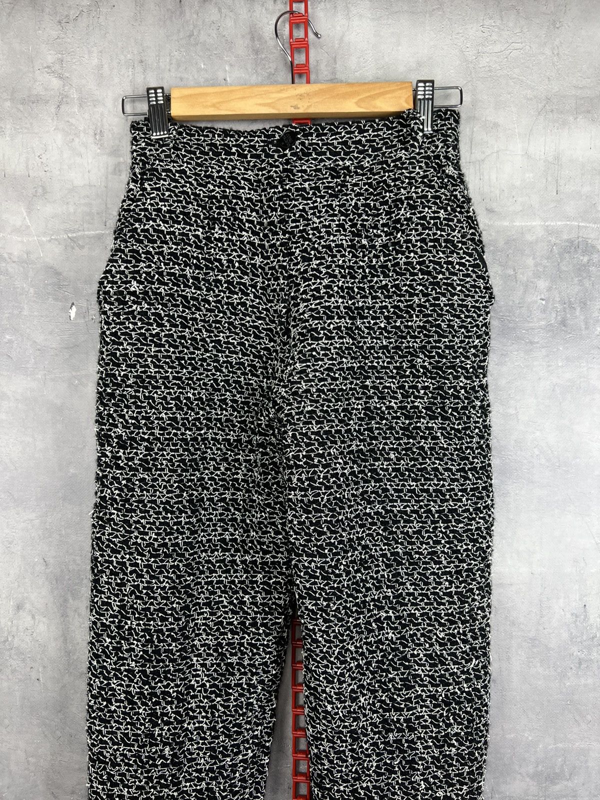 Chanel Chanel Wool Black Women’s Pants P11201V06481 Size 27" / US 4 / IT 40 - 3 Thumbnail