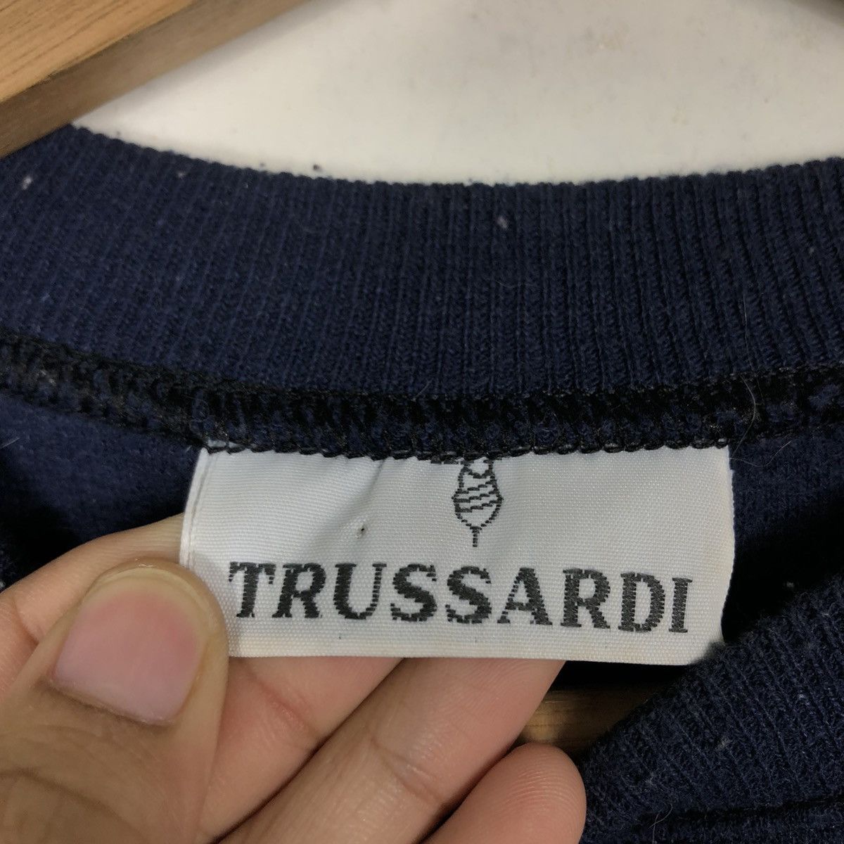 Japanese Brand 🔥90’s Vintage Sweatshirt Crewneck Trussardi Big Logo Size US M / EU 48-50 / 2 - 9 Thumbnail