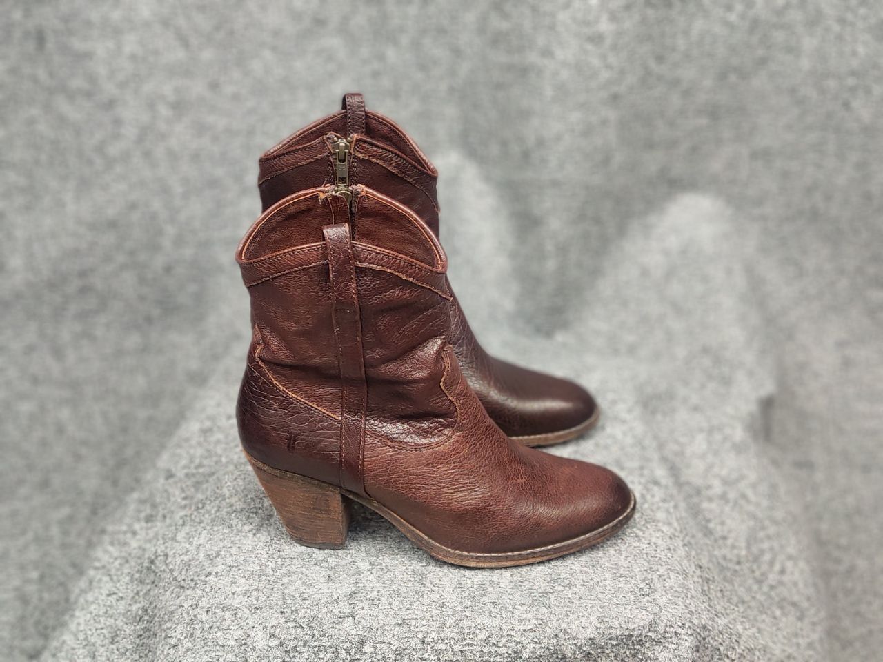Frye Frye Design Tailor Shorts Ankle Leather Brown Zip Boots Size US 10 / IT 40 - 2 Thumbnail