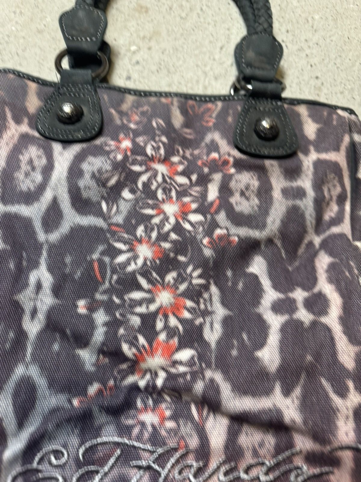 Ed Hardy × Japanese Brand × Vintage Vintage Y2K Ed Hardy Faded Skull Hippie Logo Bag Messenger Size ONE SIZE - 9 Thumbnail