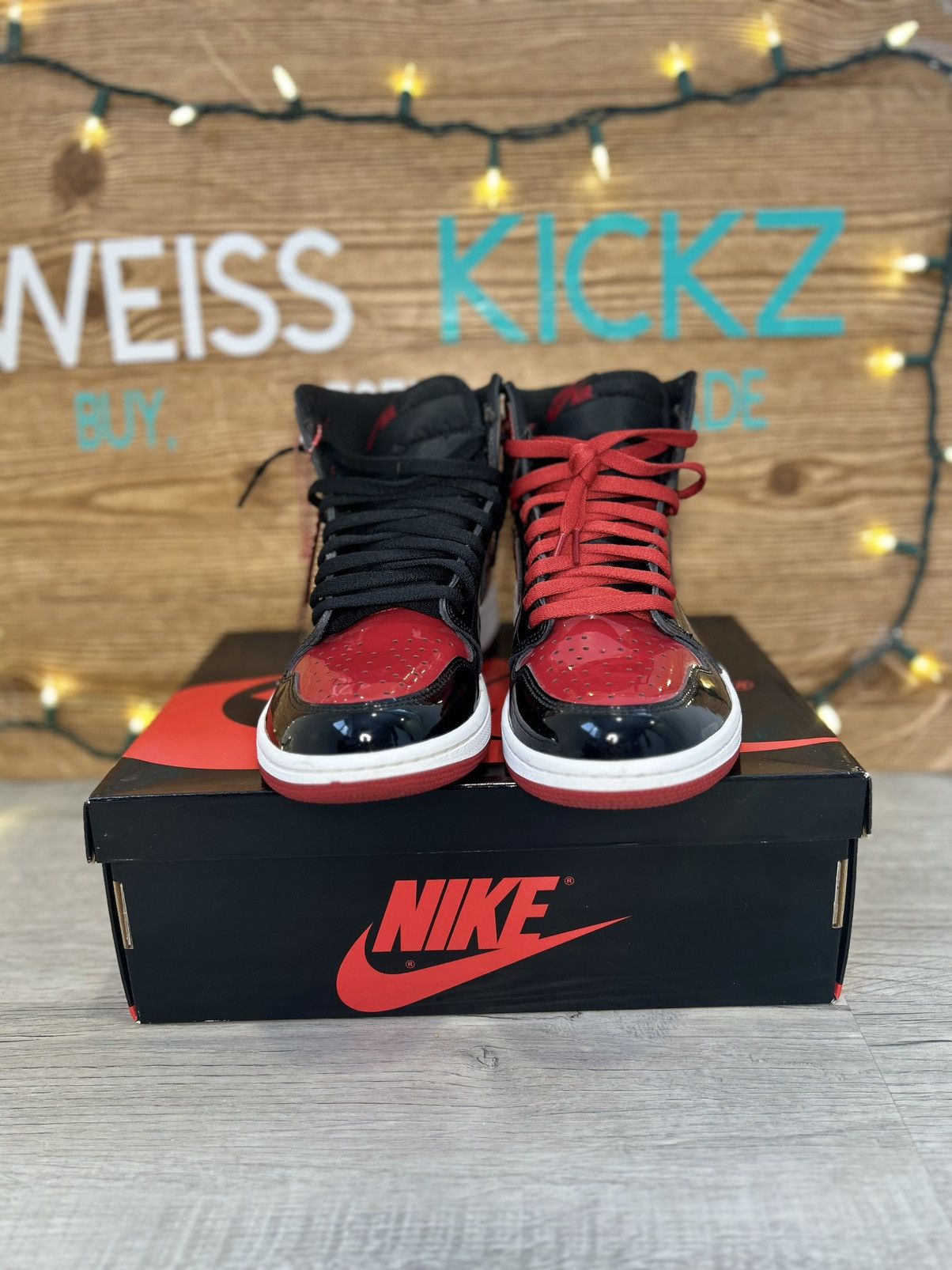 Jordan Brand Jordan 1 patent bred Size US 9.5 / EU 42-43 - 4 Thumbnail