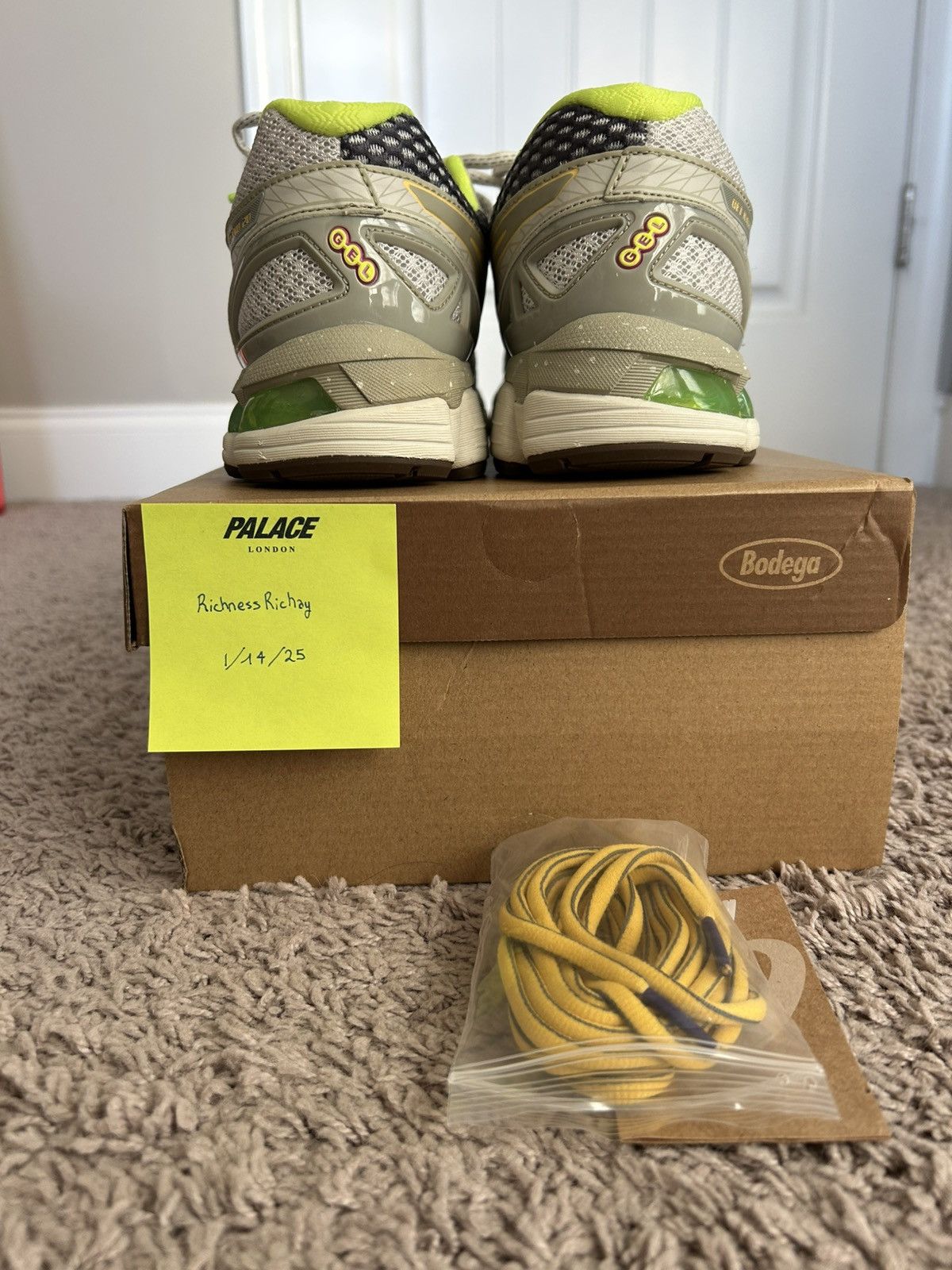 Asics × Bodega Asics x Bodega Gel-Kayano 20 Size US 9 / EU 42 - 4 Thumbnail
