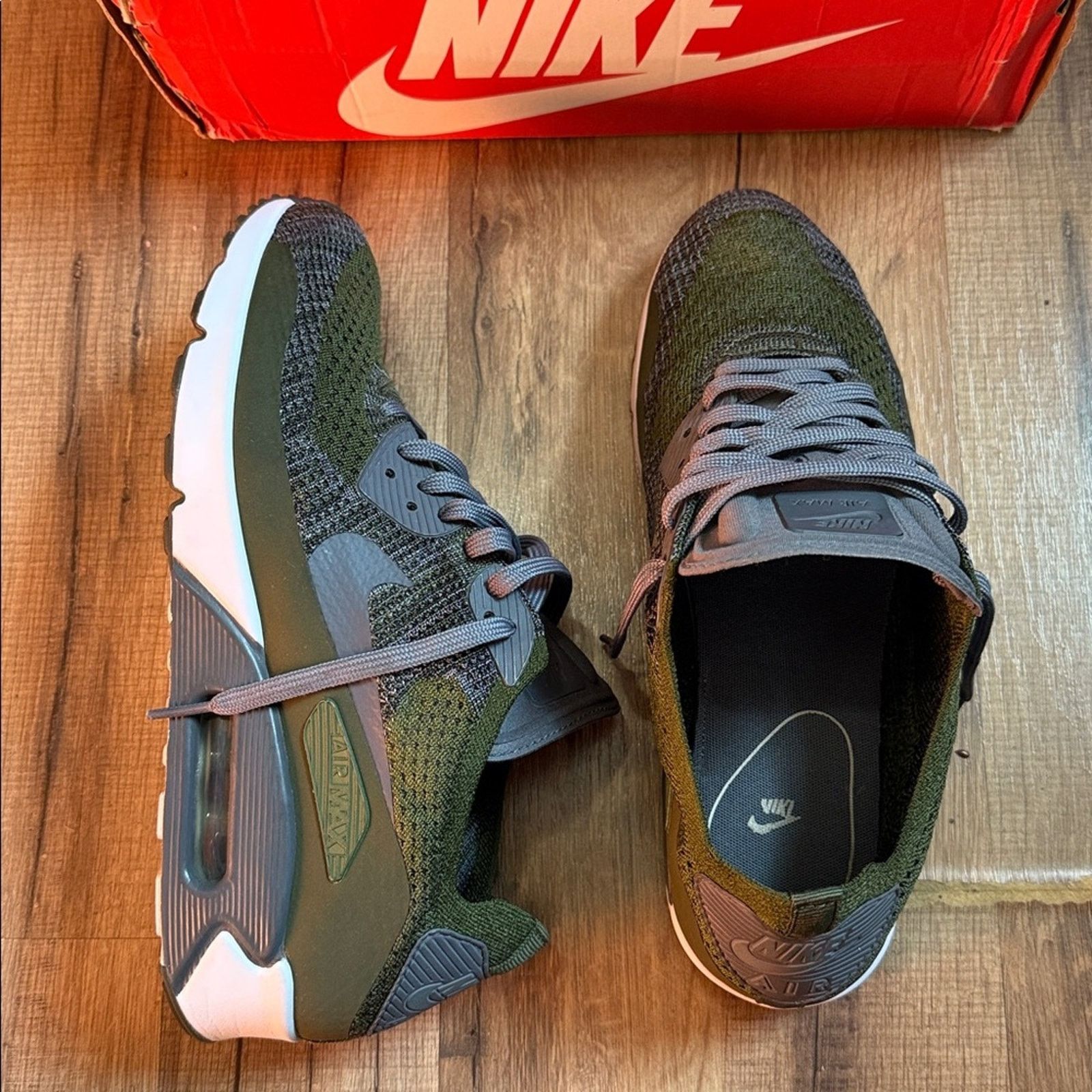 Nike 2016 Nike Air Max 90 Ultra 2.0 Flyknit 'Rough Olive Green' Size US 9 / EU 42 - 5 Thumbnail