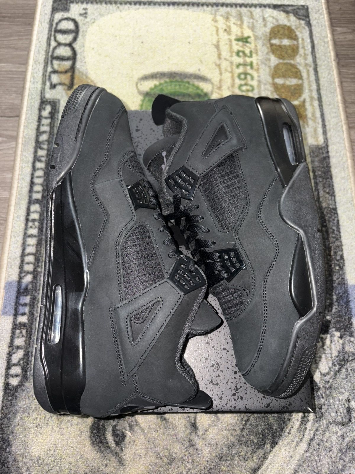 Jordan 4 Retro Black Cat (2025)