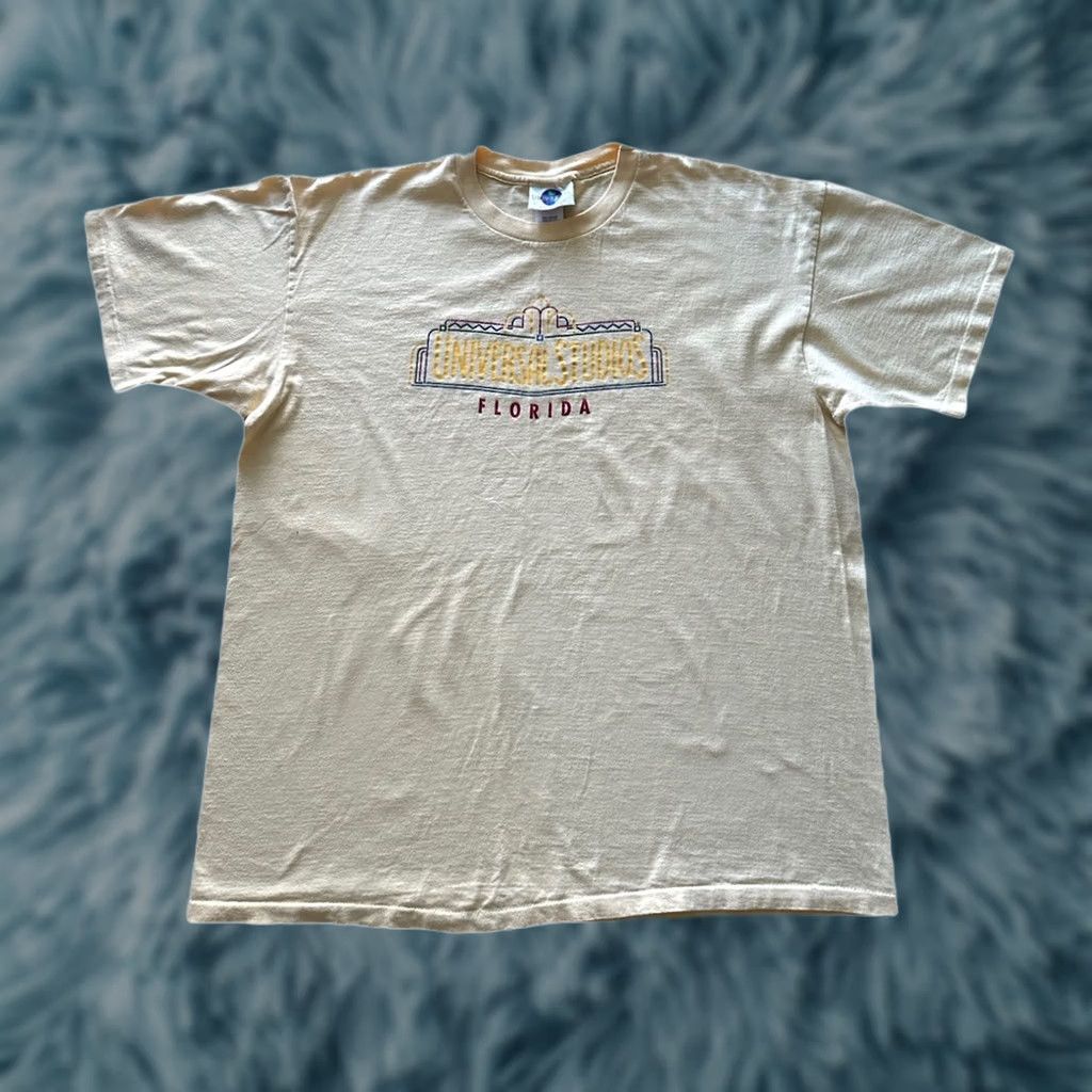 Vintage VINTAGE Universal Studios Tee Mens XXL Yellow Florida Made In USA T Shirt Size US XXL / EU 58 / 5 - 1 Thumbnail
