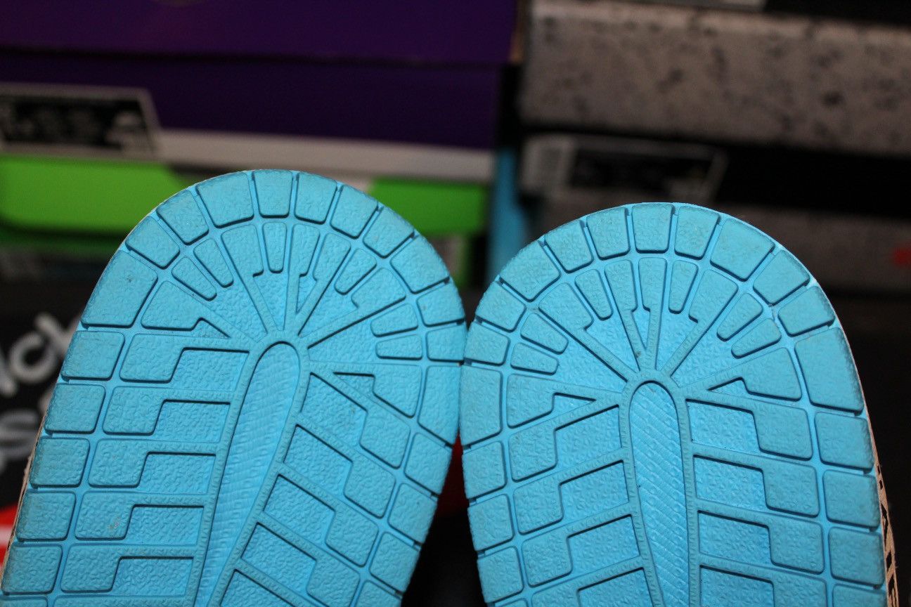 Nike × Off-White Off-white x Air Jordan 1 Retro High OG 'UNC' AQ0818-148 Size US 12 / EU 45 - 12 Thumbnail