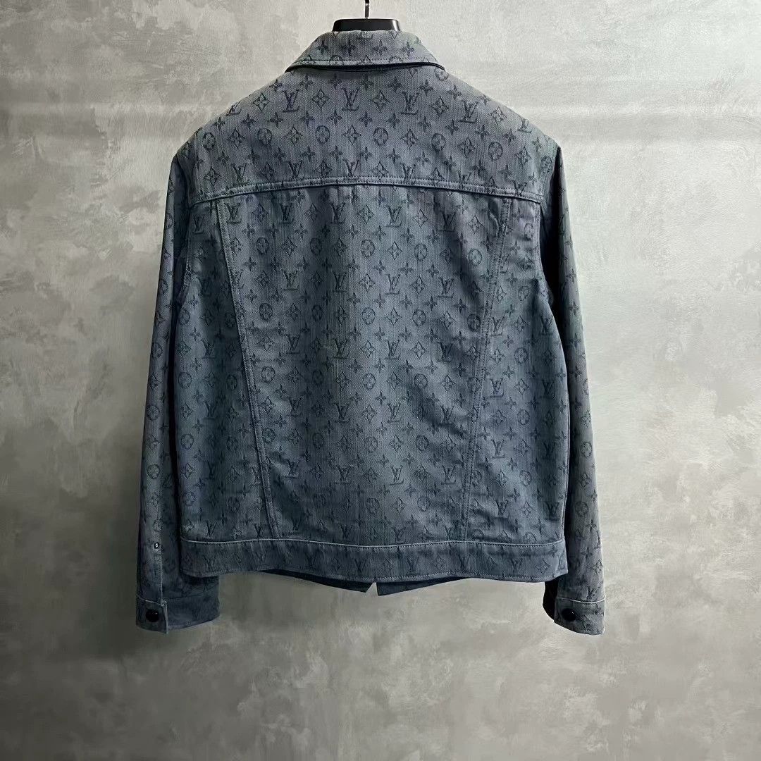 Louis Vuitton blue logo printed long sleeve denim jacket Size US L / EU 52-54 / 3 - 2 Thumbnail