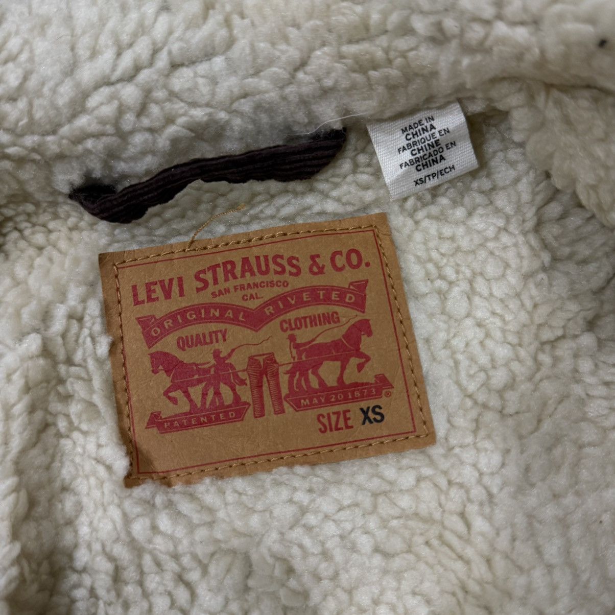 Levi's Vintage Levis Strauss & Co Corduroy Sherpa Fleece Jacket Size US XS / EU 42 / 0 - 18 Thumbnail