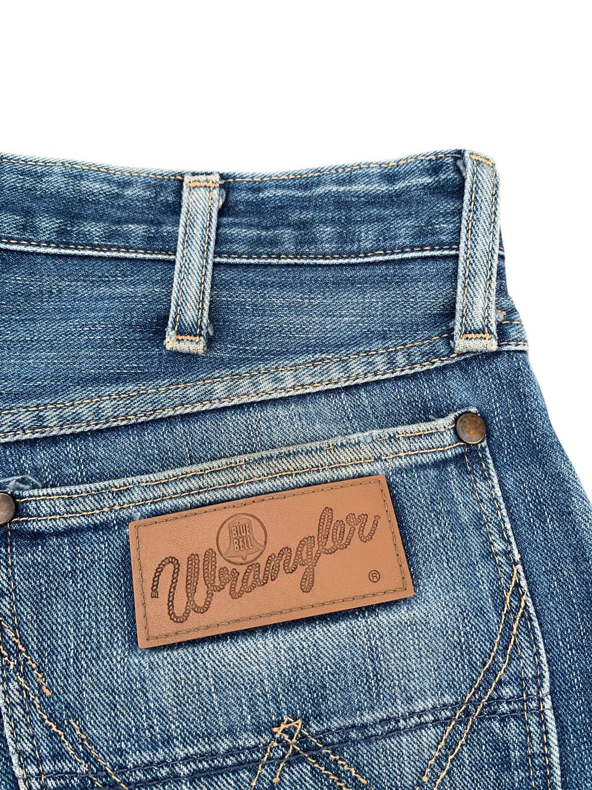 Wrangler VINTAGE WRANGLER BLUE BELL SELVEDGE FADED DISTRESSED DENIM Size US 31 - 15 Thumbnail