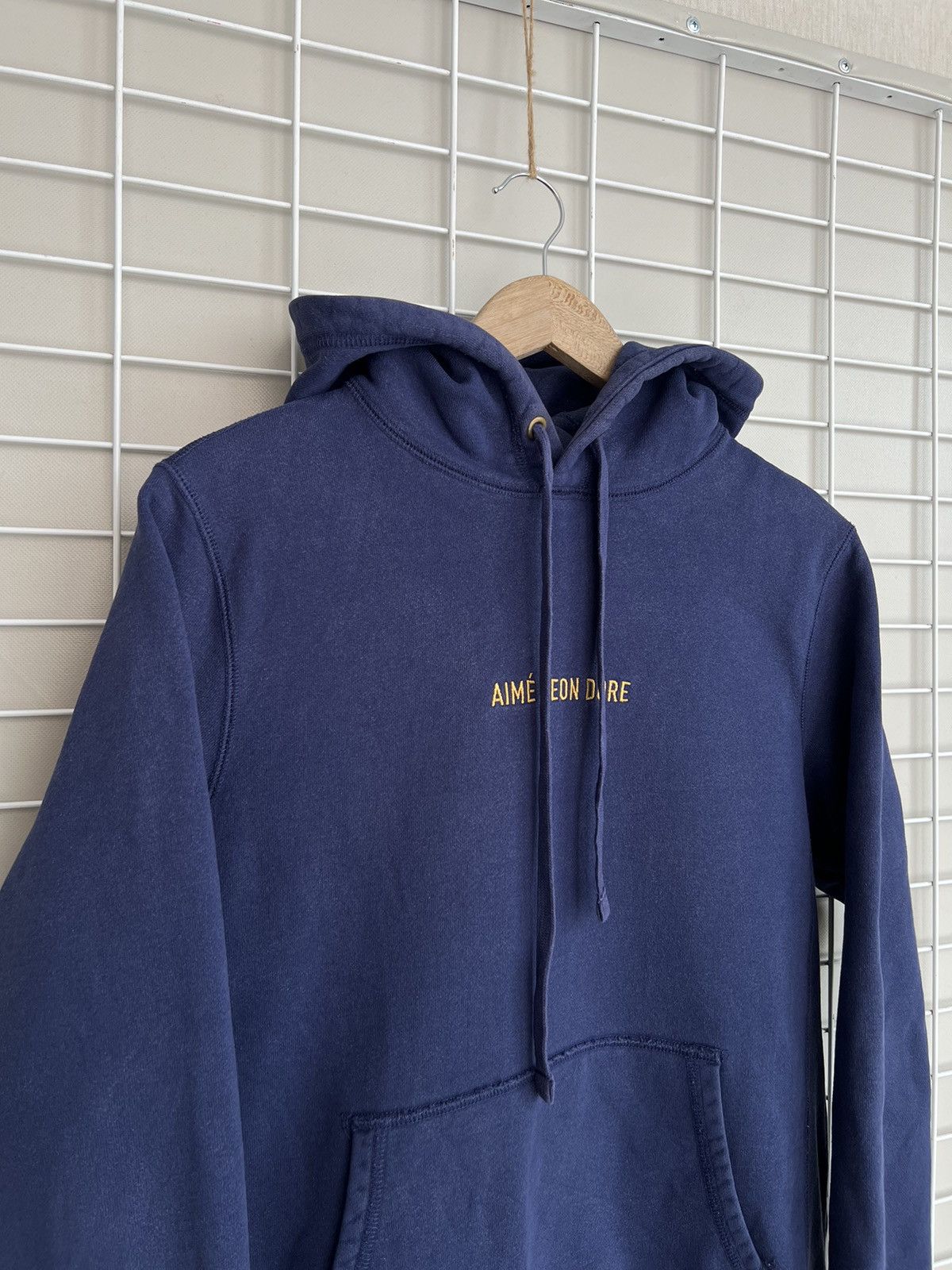 Aime Leon Dore Aime Leon Dore Hoodie With Gold Script Logo Mens Size S Size US S / EU 44-46 / 1 - 3 Thumbnail