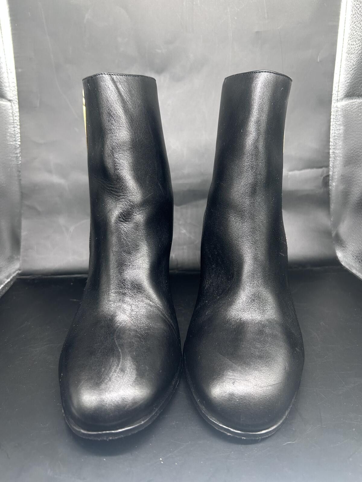 Burberry Burberry Black Leather Block Heel Ankle Boots Gold Zip Size US 8.5 / IT 38.5 - 3 Thumbnail