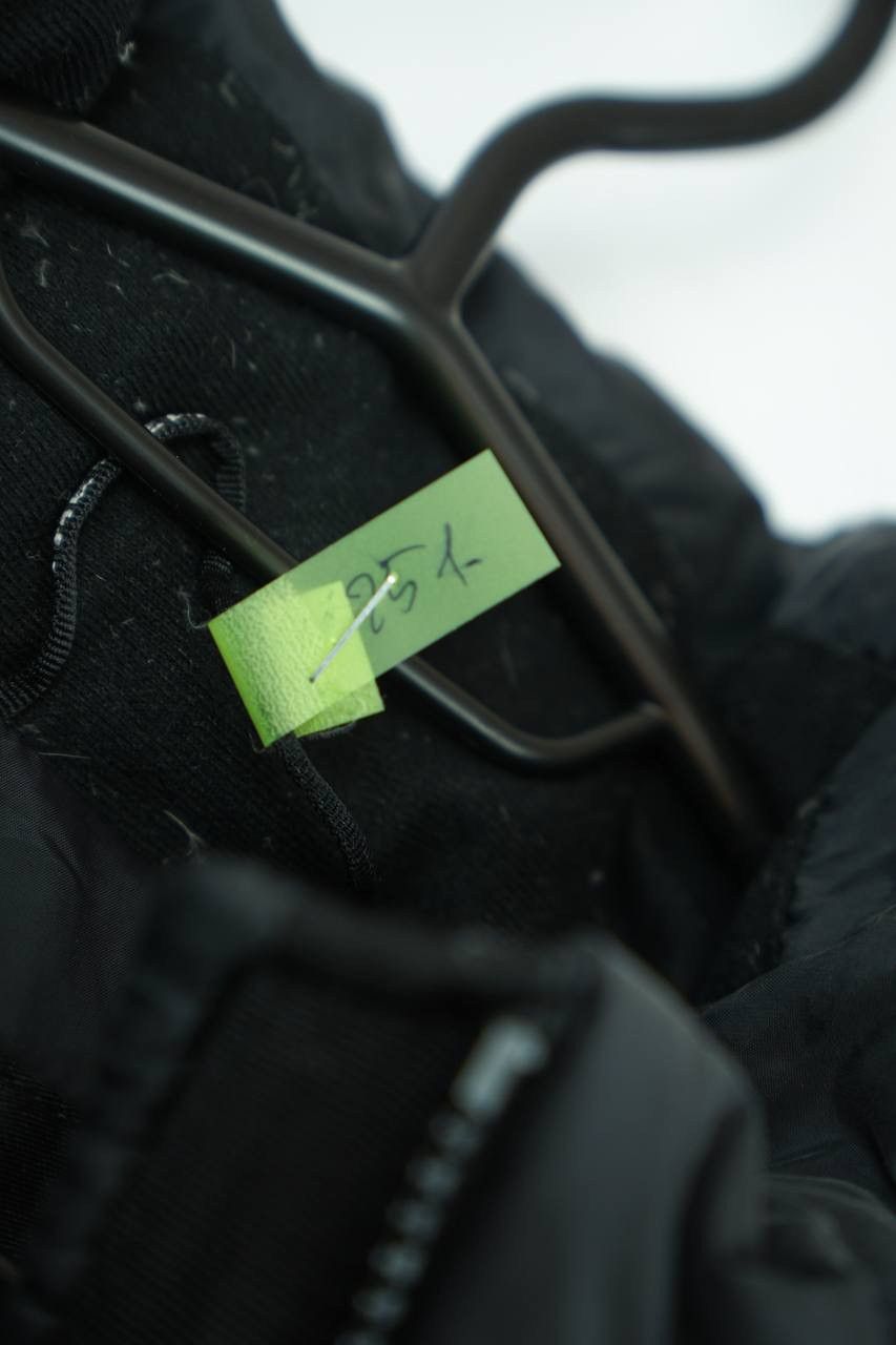 The North Face The North Face Nuptse 700 womens Size M / US 6-8 / IT 42-44 - 9 Thumbnail