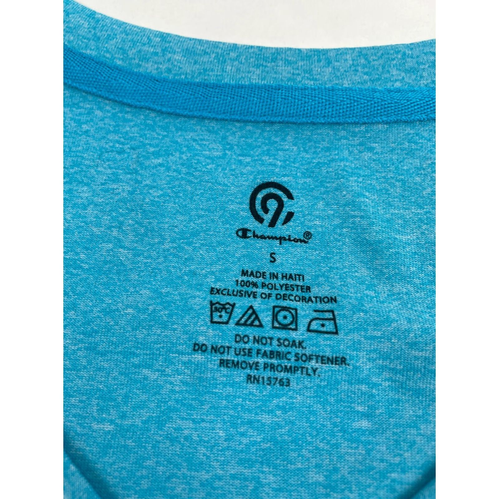 Champion Champion T-Shirt Women’s Small Blue Activewear Short Sleeve V-Neck Tee - Casual, Regular Fit Size S / US 4 / IT 40 - 5 Thumbnail