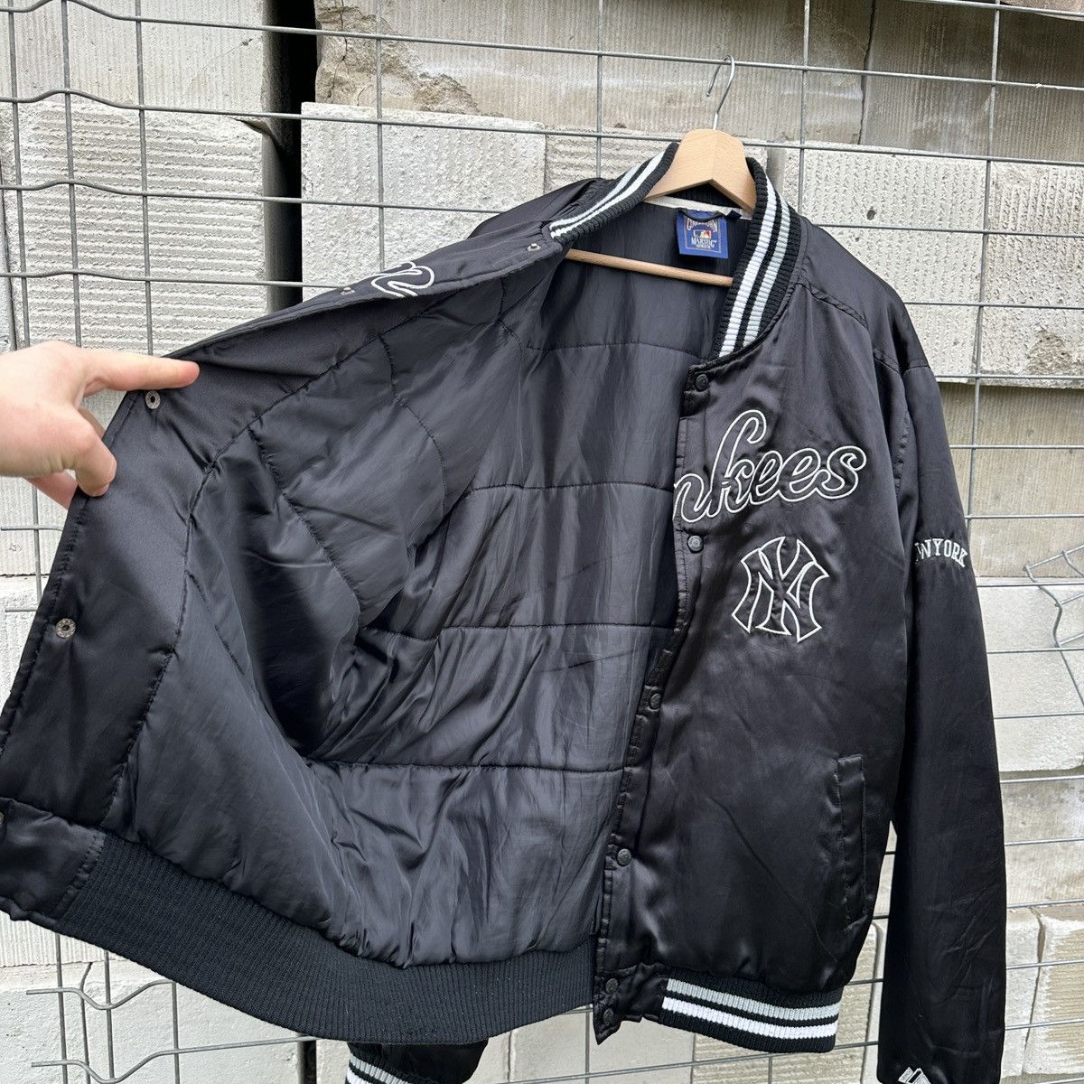 MLB Majestic New York Yankees Varsity Bomber MLB Rare USA XXL Size US XXL / EU 58 / 5 - 13 Thumbnail
