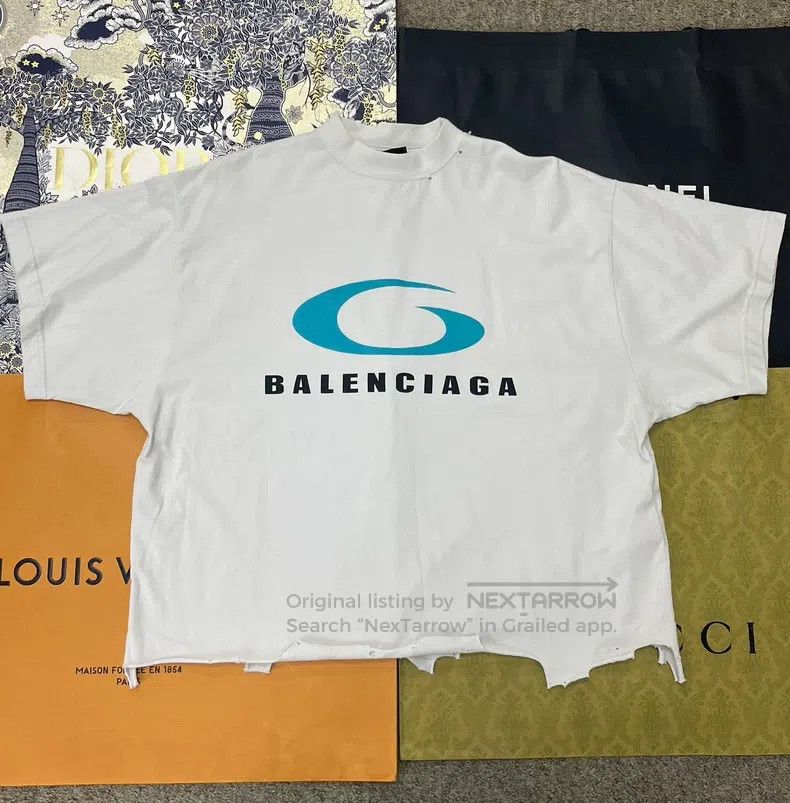 Balenciaga Balenciaga White Letter Logo Short-Sleeve T-Shirt Size US S / EU 44-46 / 1 - 1 Thumbnail