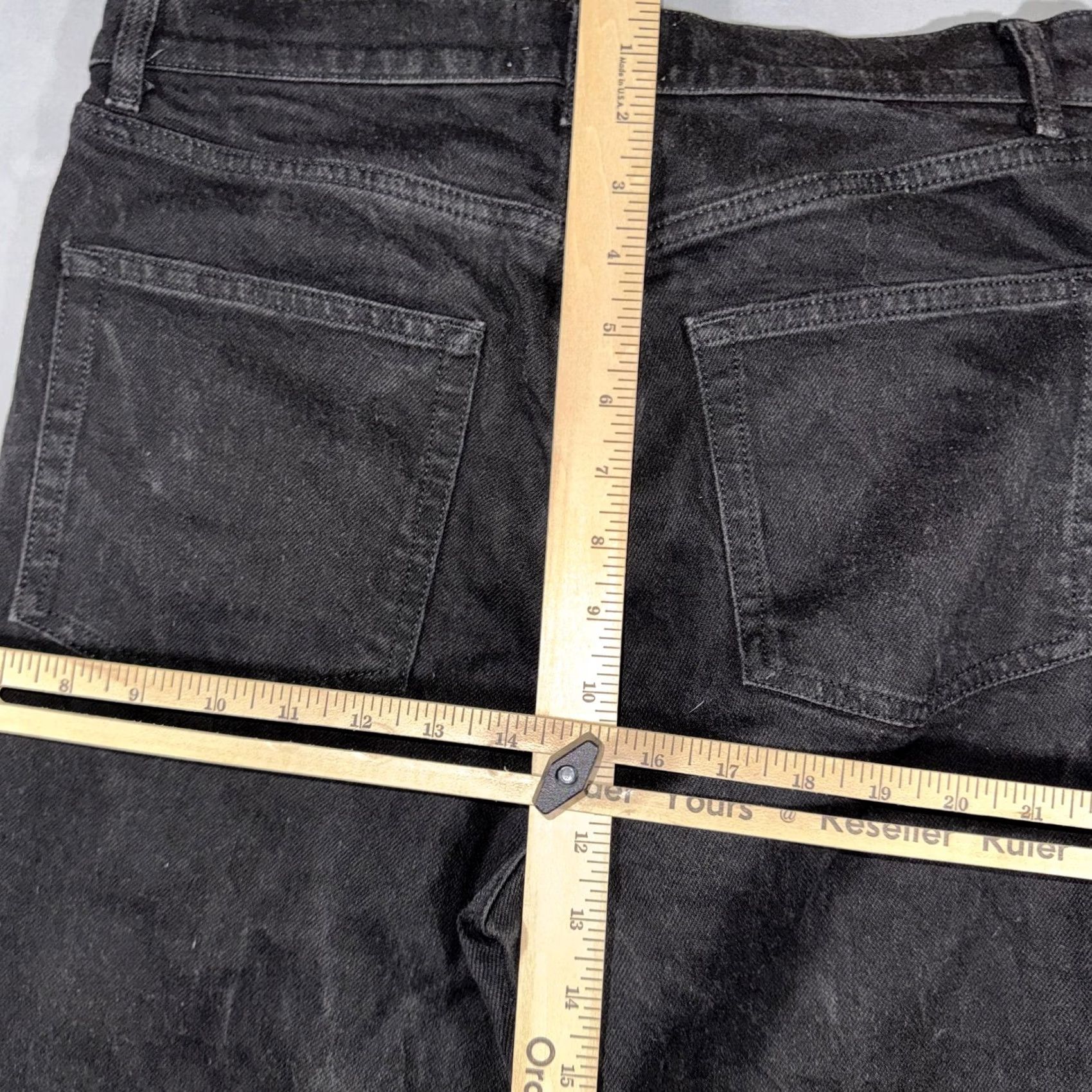 Reformation VINTAGE? No. Reformation Jeans Womens Black High Rise Straight Leg Denim Charcoal Wash 5-Pocket Size 30" / US 8 / IT 44 - 7 Thumbnail