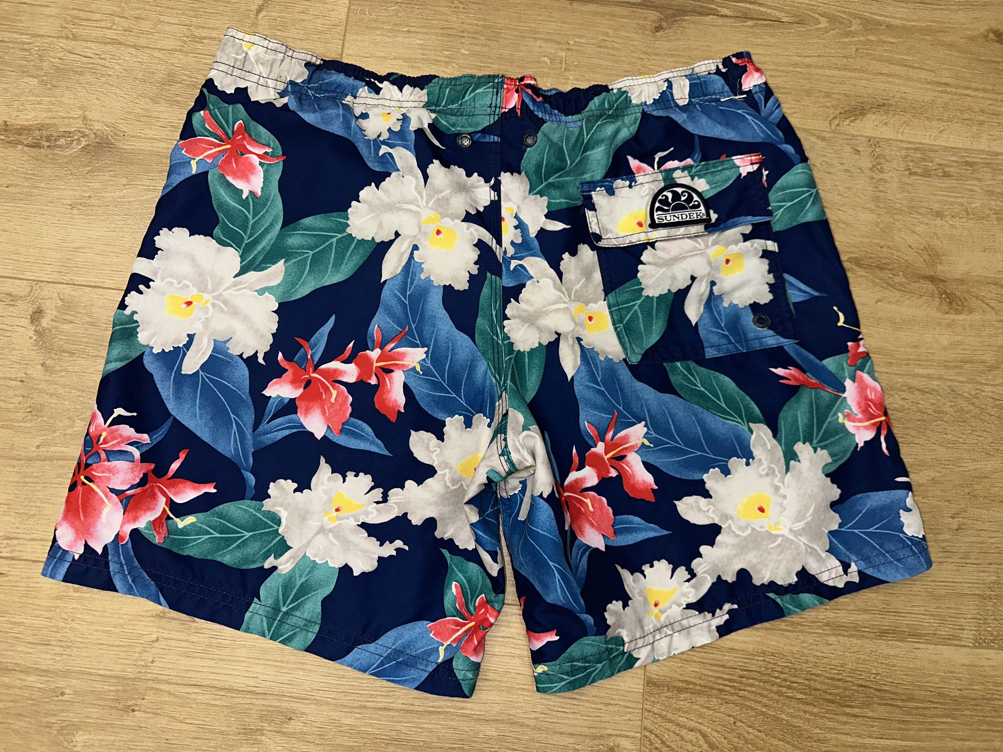 Sundek Floral Sundek M Beach Swim Board Shorts Suit Pockets Size M Size US 32 / EU 48 - 1 Thumbnail