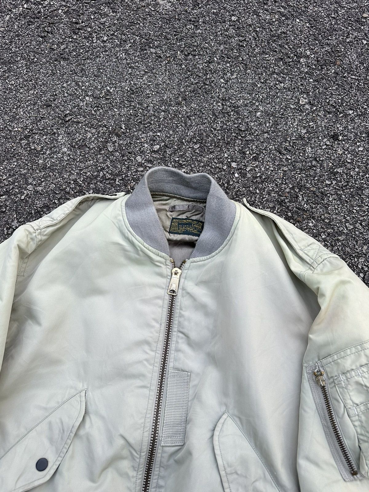 Vintage 🪖Vintage MA-1 Man Intermediate Creamy Green Bomber Jacket Size US M / EU 48-50 / 2 - 6 Thumbnail