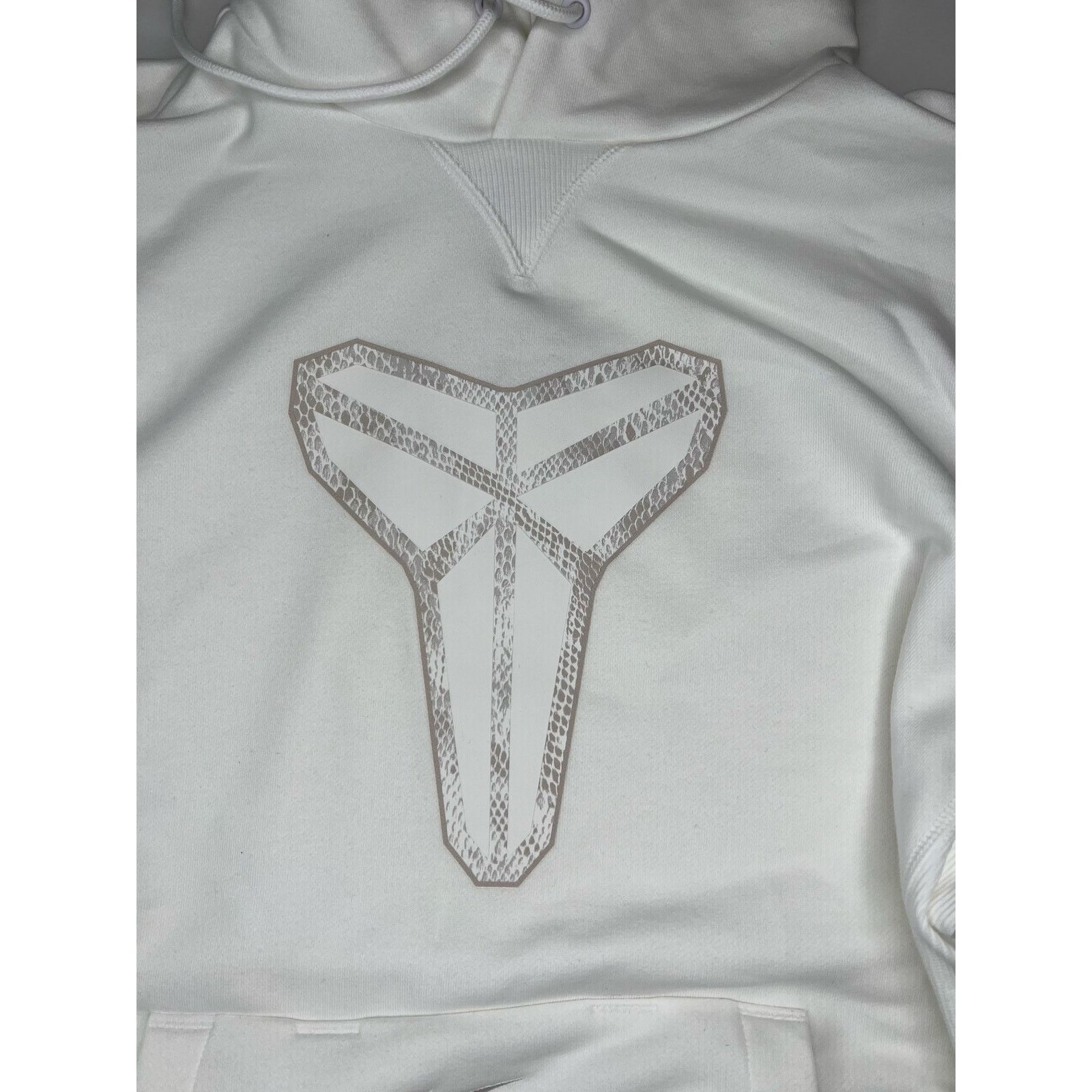 Nike Nike Kobe Bryant Men’s large Mamba Hoodie Halo White Size US L / EU 52-54 / 3 - 3 Thumbnail