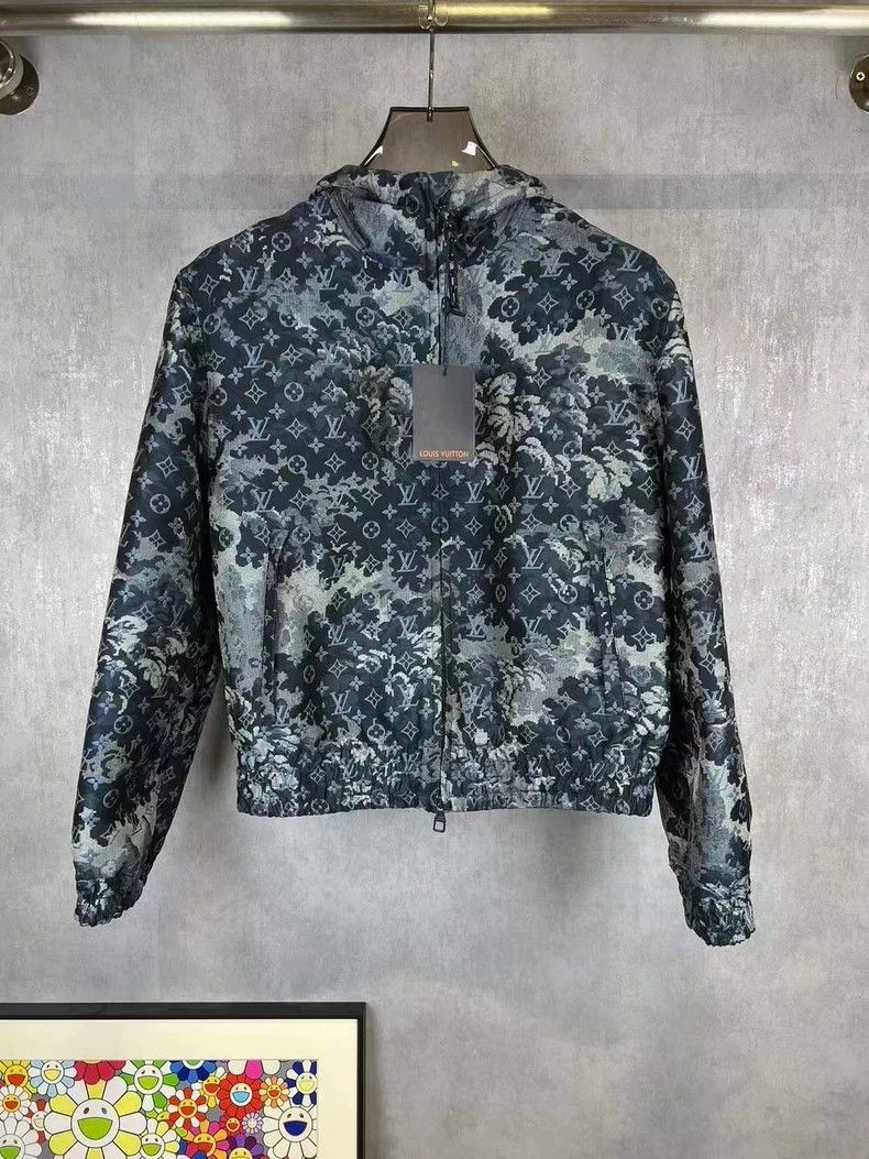 Louis Vuitton Tapestry | Grailed