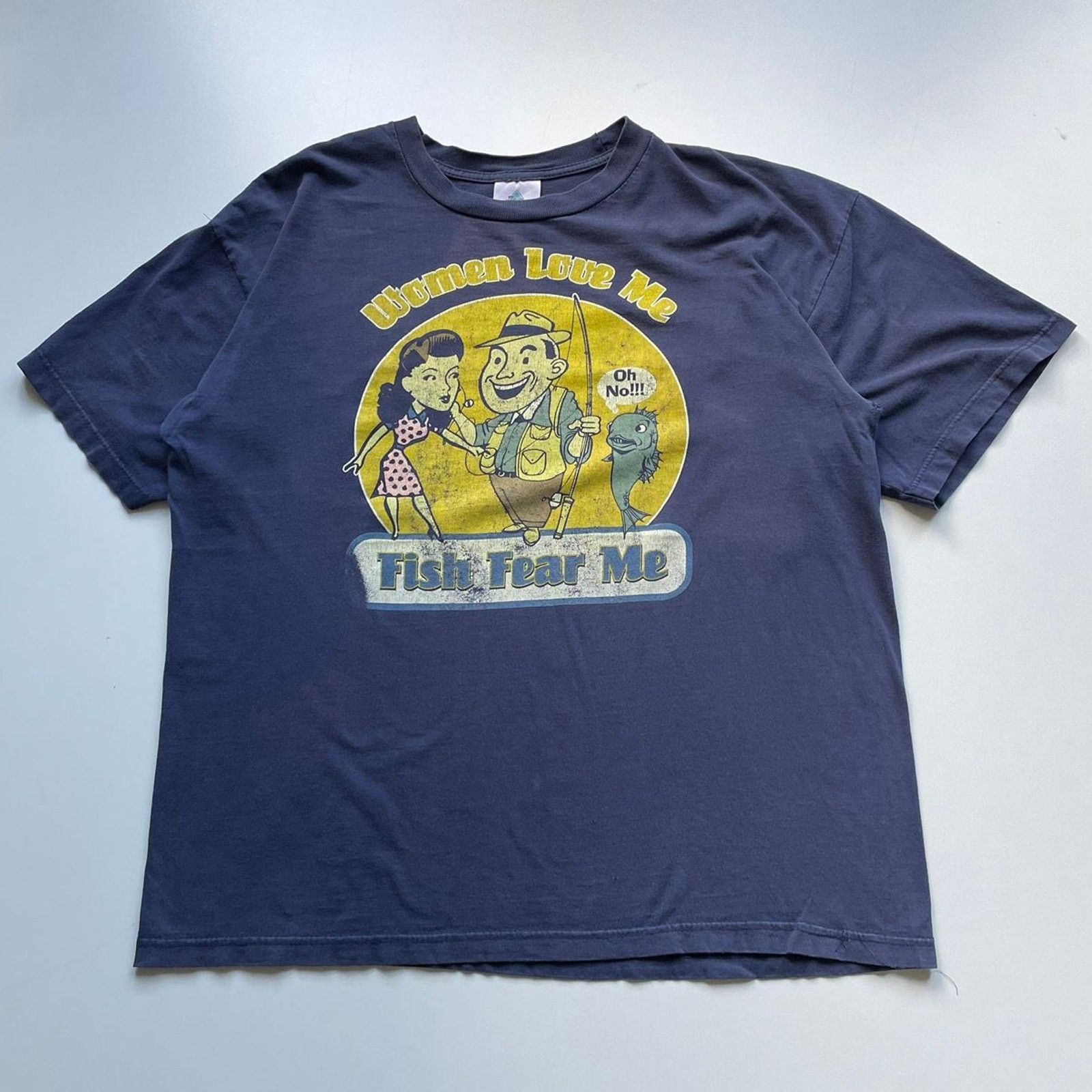 Vintage Vintage 90s Women Love Me Fish Fear Me T Shirt XL Funny Art Size US XL / EU 56 / 4 - 1 Thumbnail