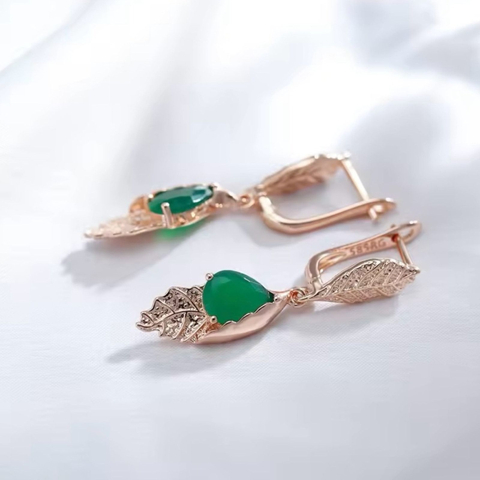 Other New 858 Rose Gold Plated Green Leaf Drop Dangle Earrings Size ONE SIZE - 7 Thumbnail